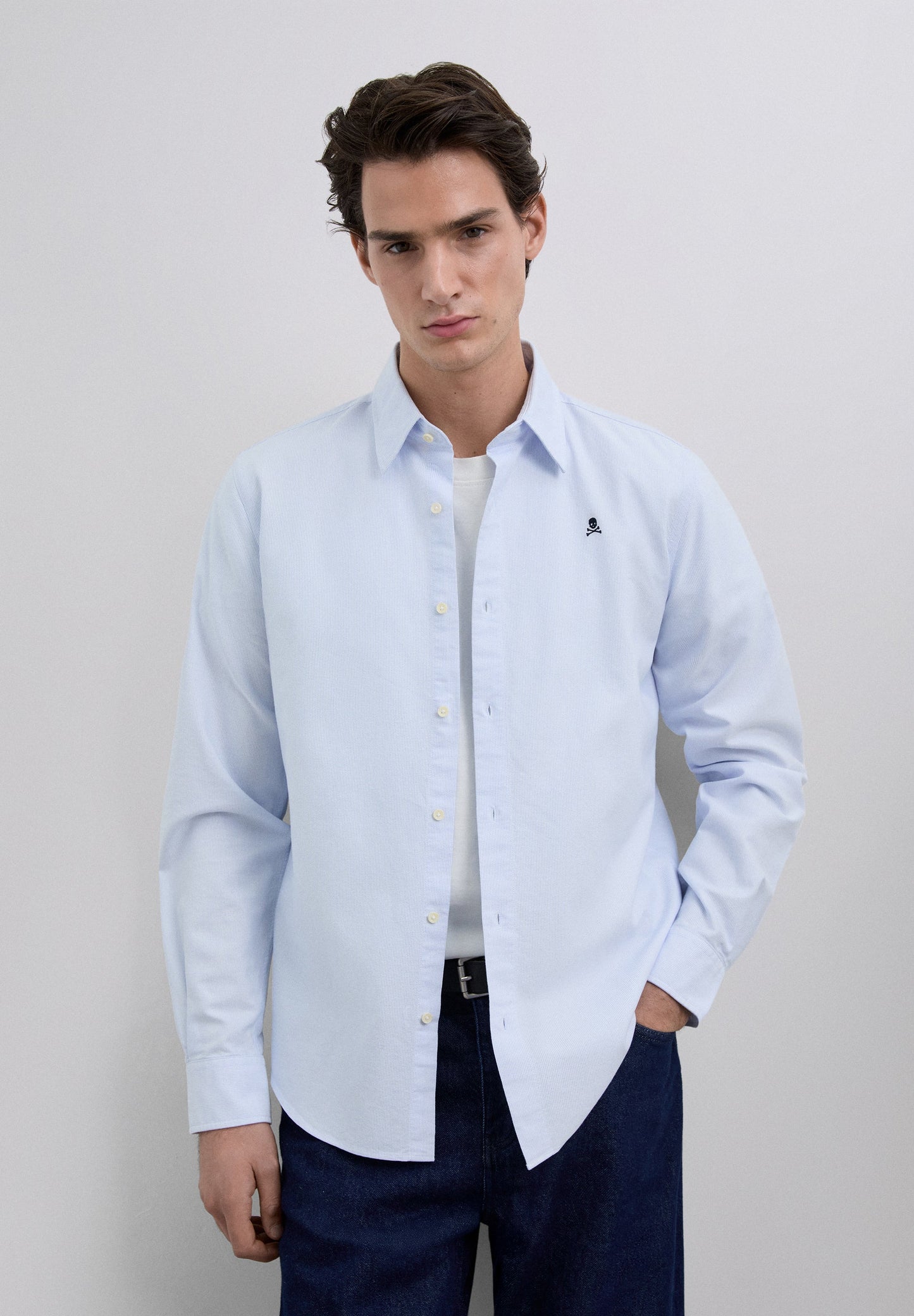 CAMISA ÀS RISCAS REGULAR FIT