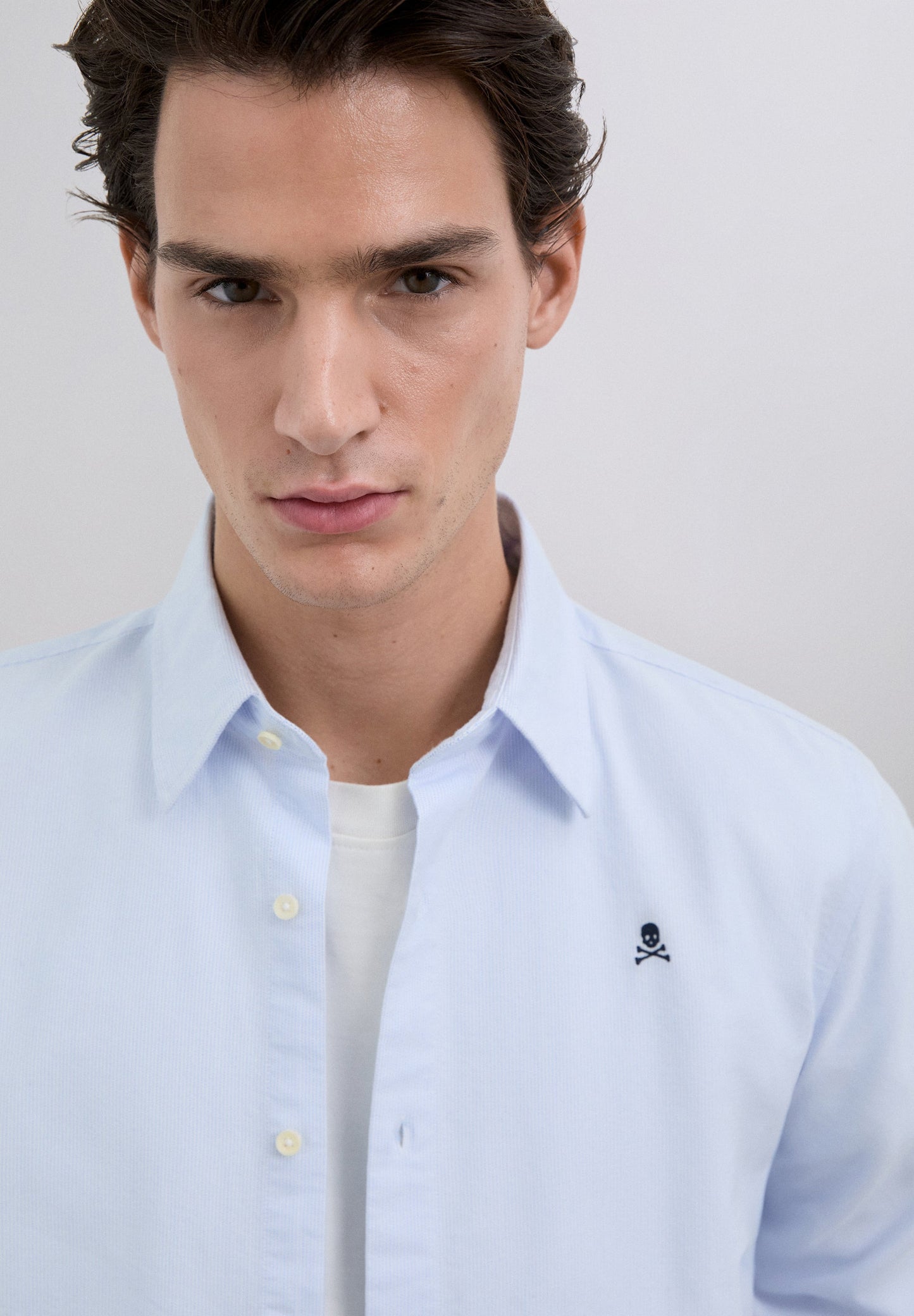 CAMISA ÀS RISCAS REGULAR FIT