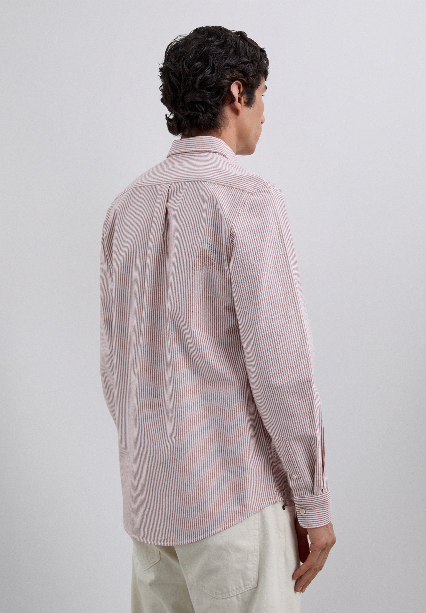 CAMISA OXFORD ÀS RISCAS