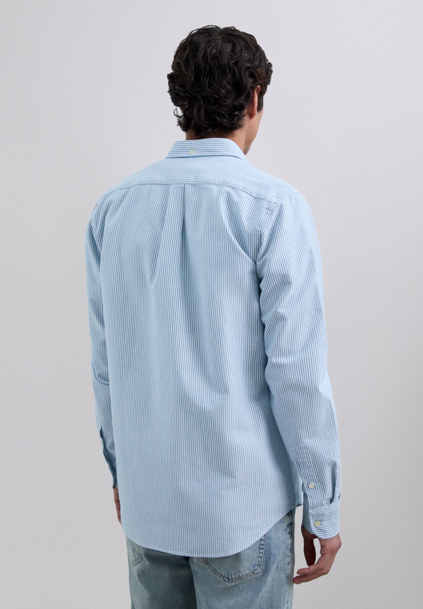 CAMISA OXFORD ÀS RISCAS