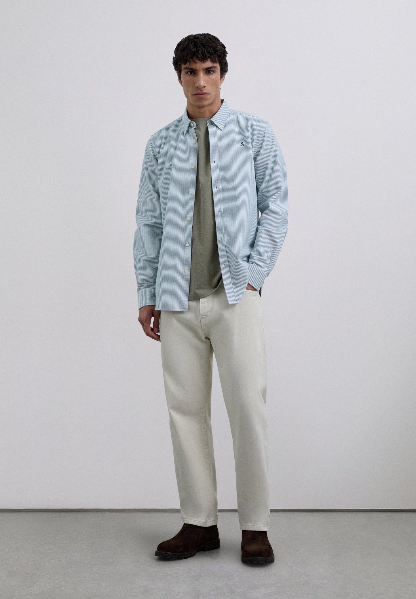 CAMISA OXFORD ÀS RISCAS
