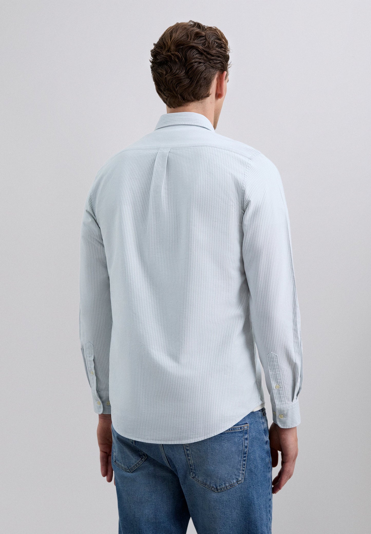 CAMISA OXFORD ÀS RISCAS
