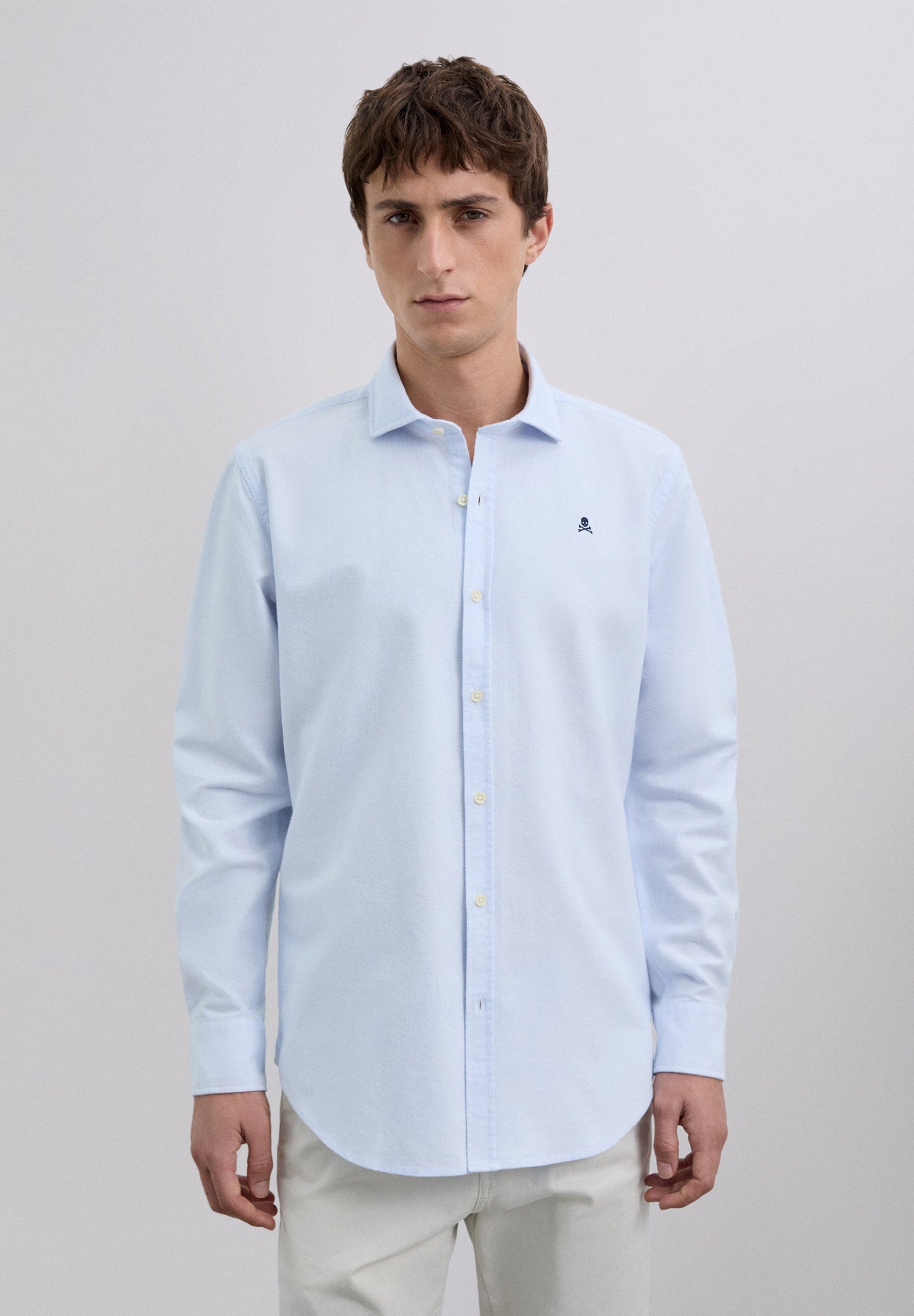 CAMISA OXFORD COM LOGÓTIPO
