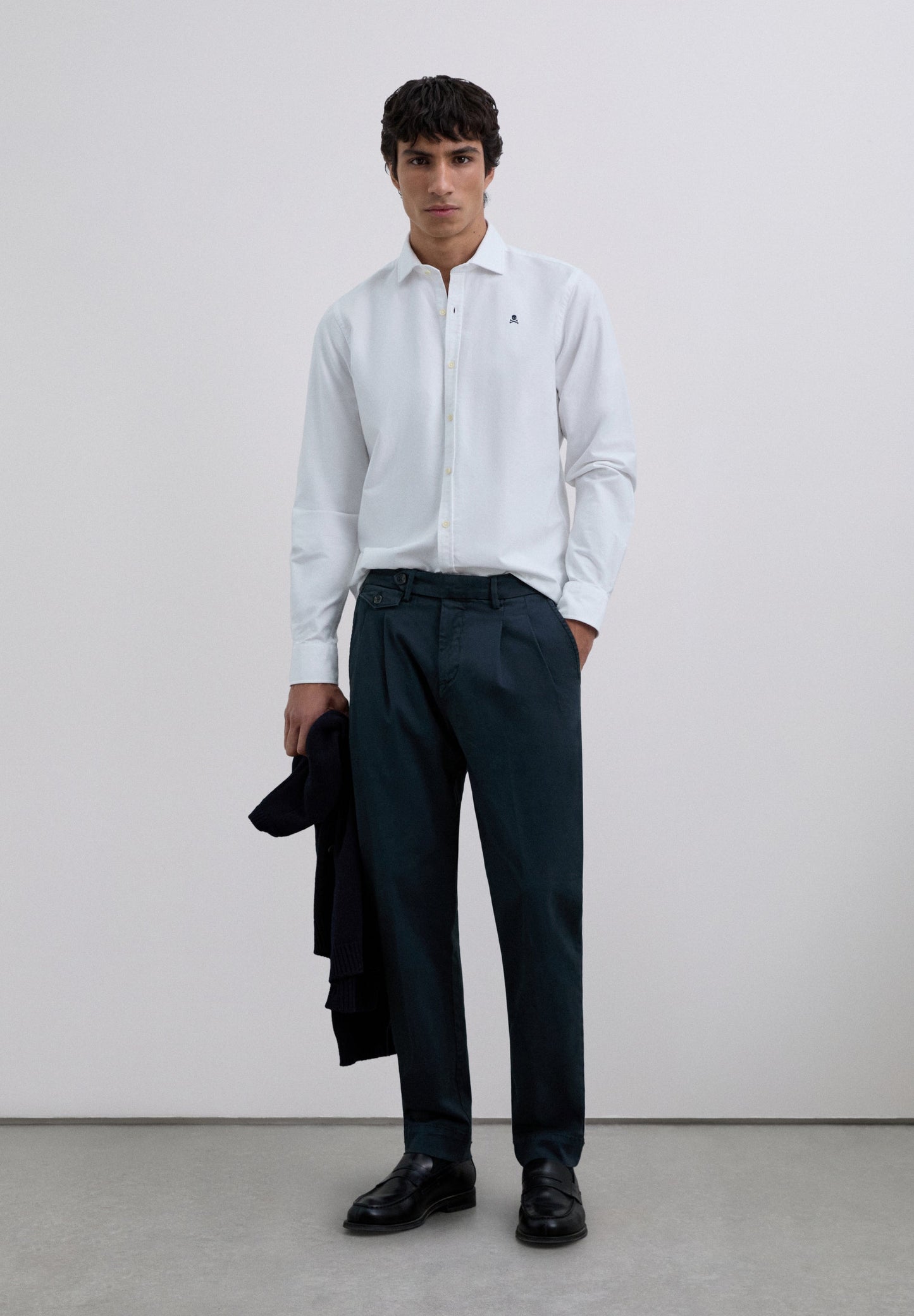 CAMISA OXFORD COM LOGÓTIPO