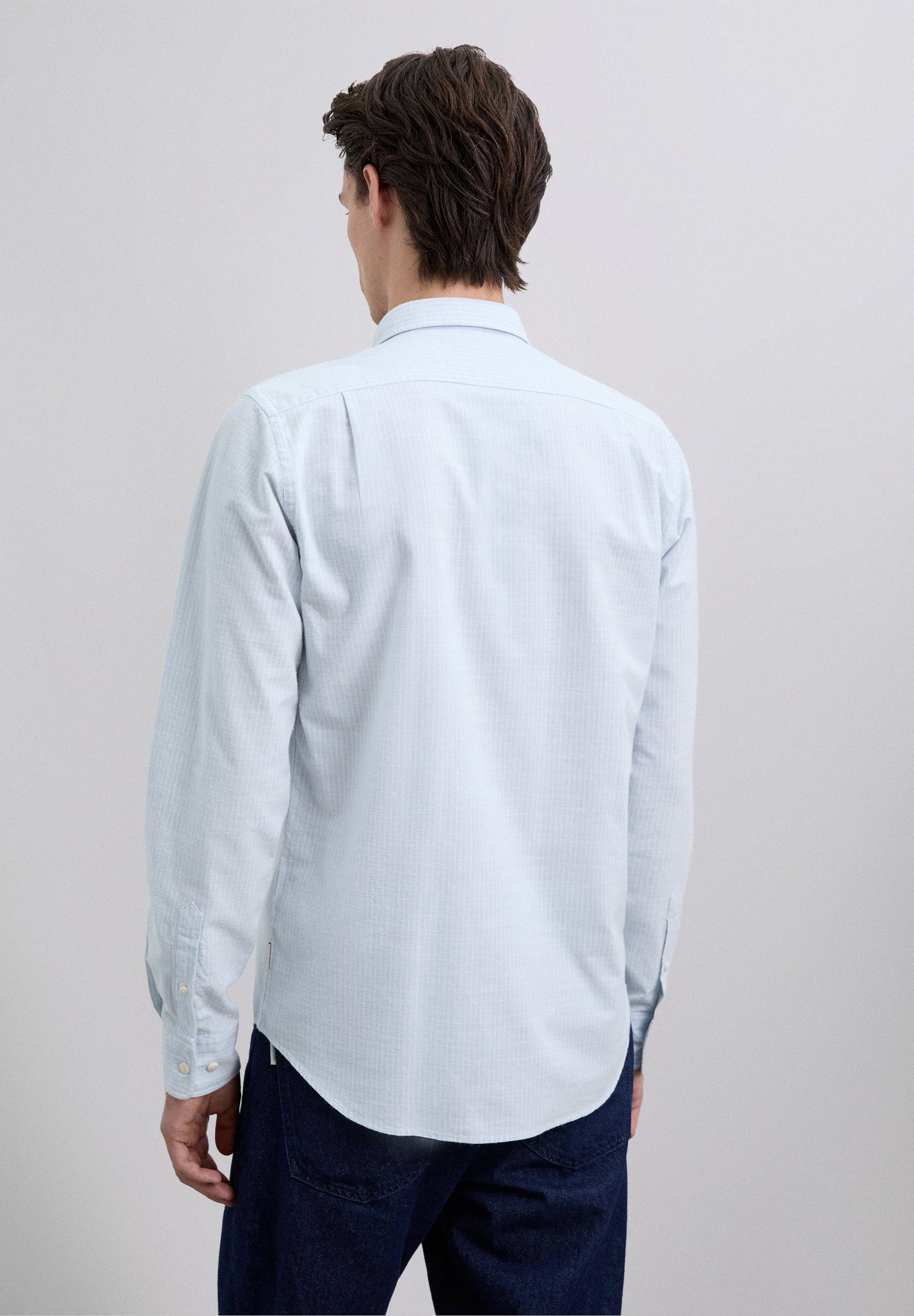 CAMISA ÀS RISCAS COM SKULL