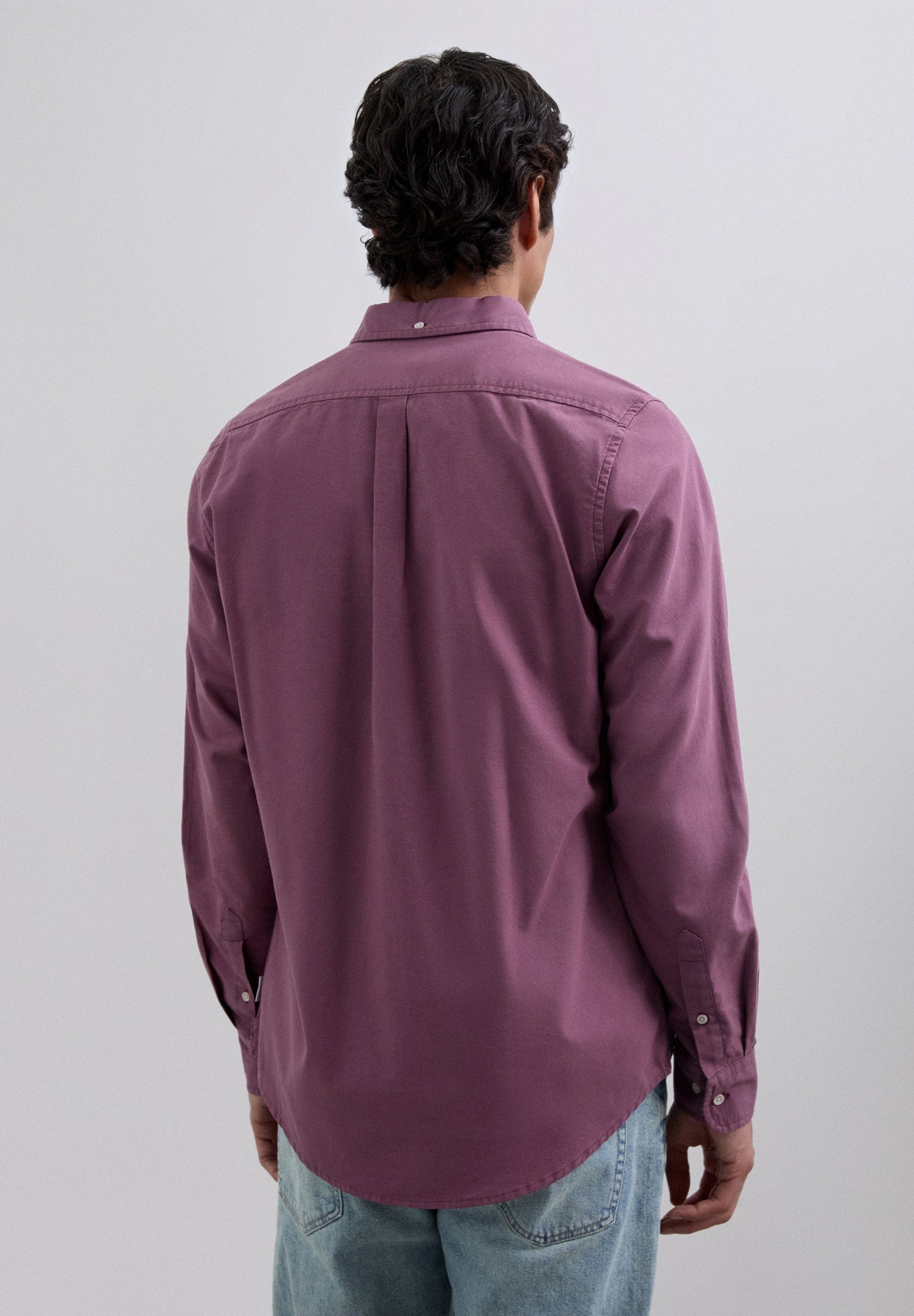 CAMISA OXFORD COM BOLSO SKULL