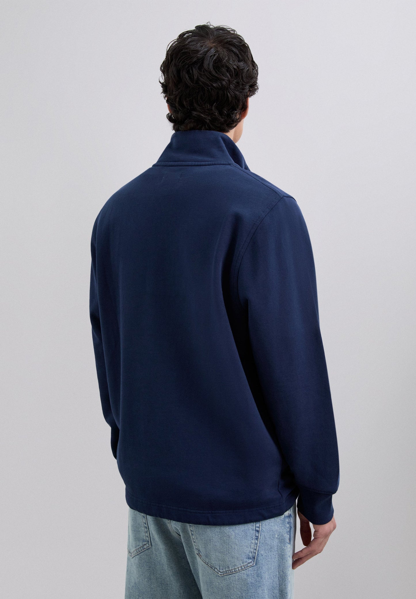 SWEATSHIRT DE GOLA ALTA COM LOGÓTIPO