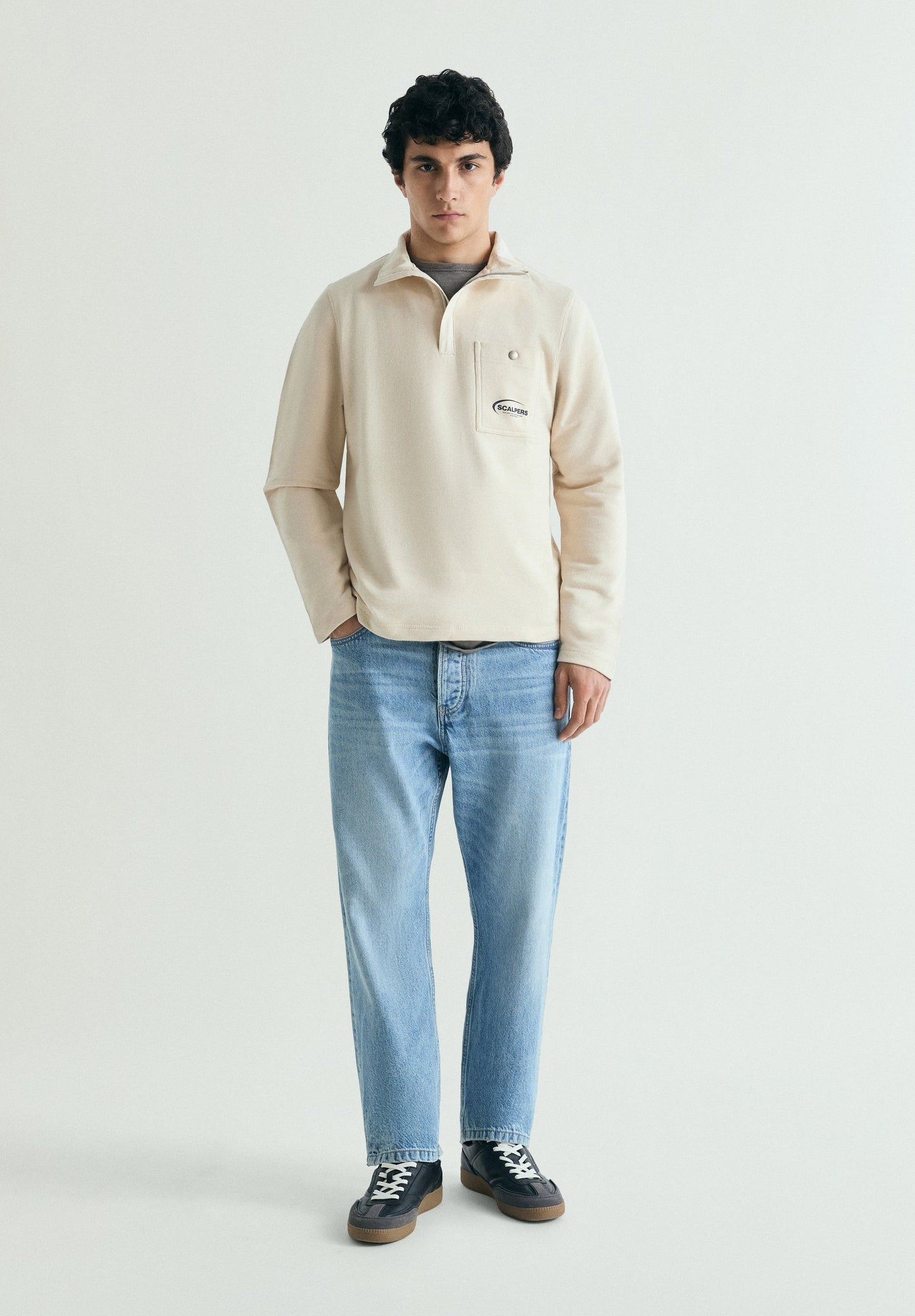 T-SHIRT ALGODÃO COM BOLSO