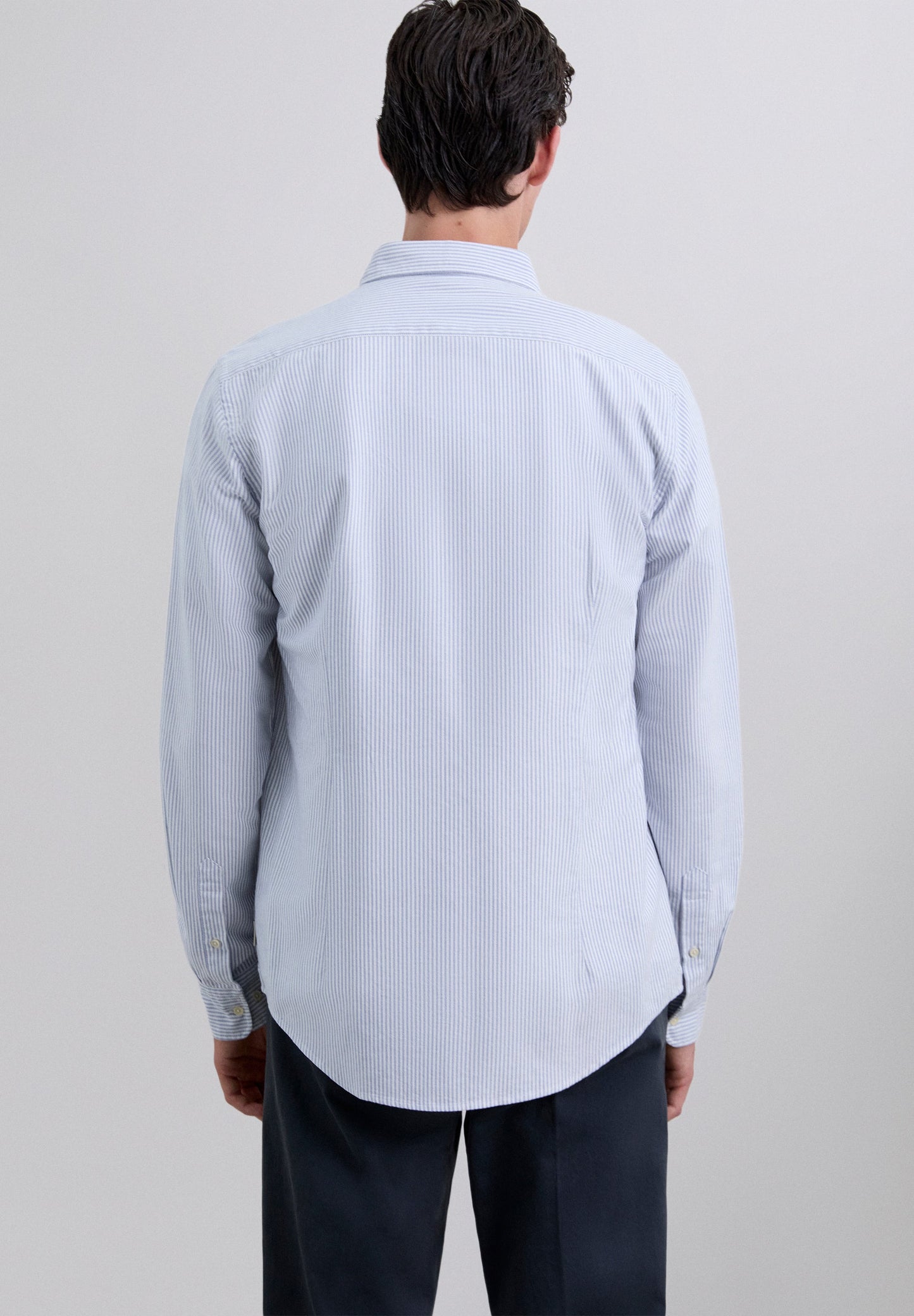 CAMISA ÀS RISCAS EM ALGODÃO