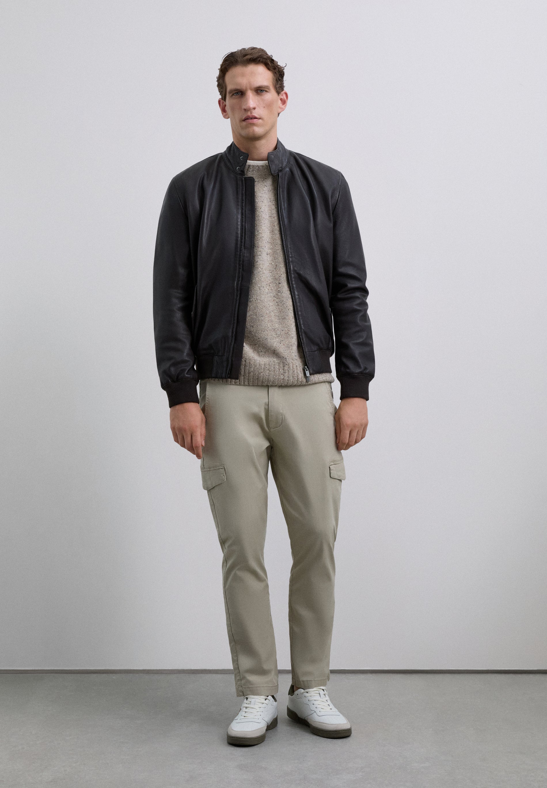 CALÇAS CARGO SLIM FIT