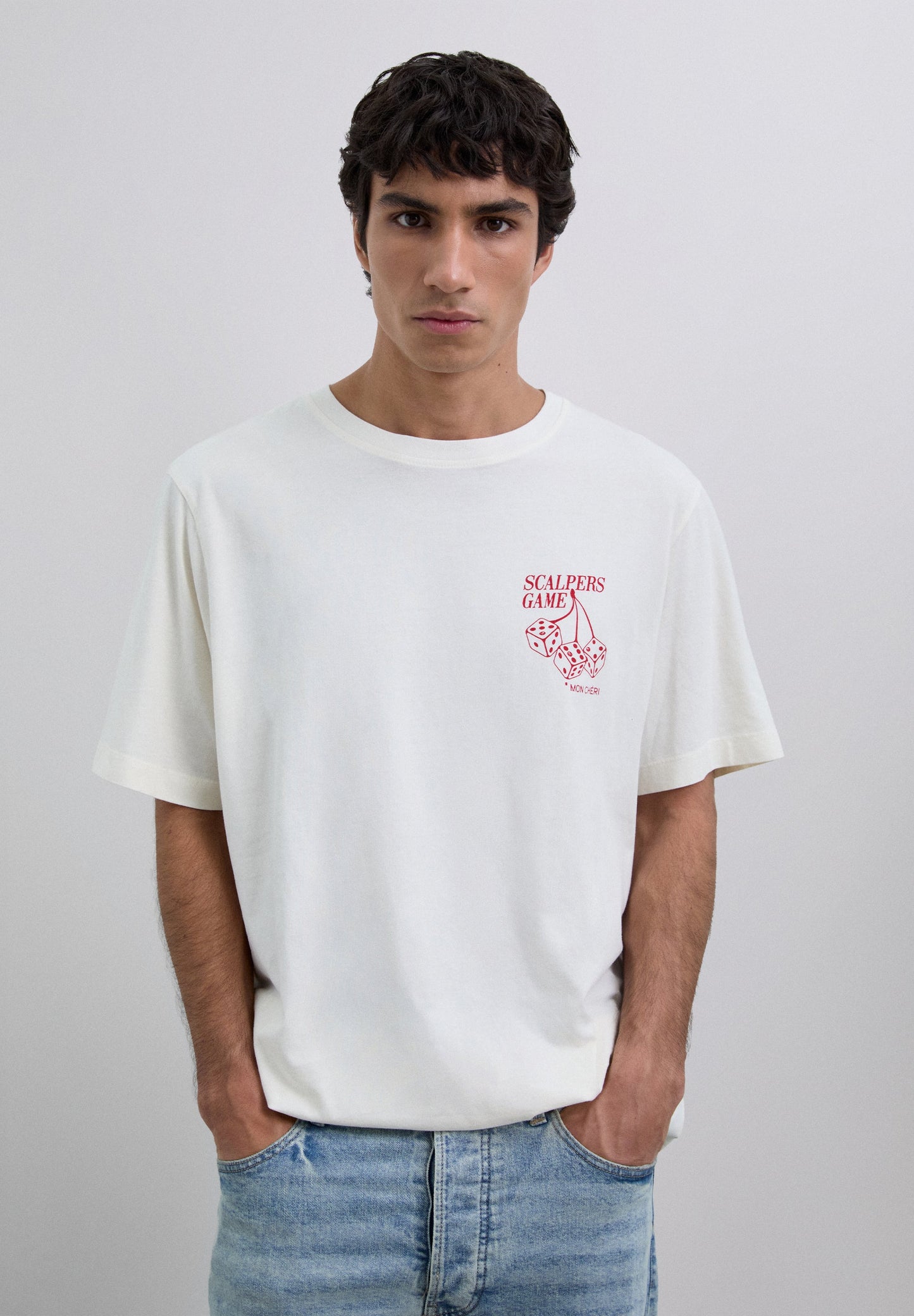 T-SHIRT COM PADRÃO GAME