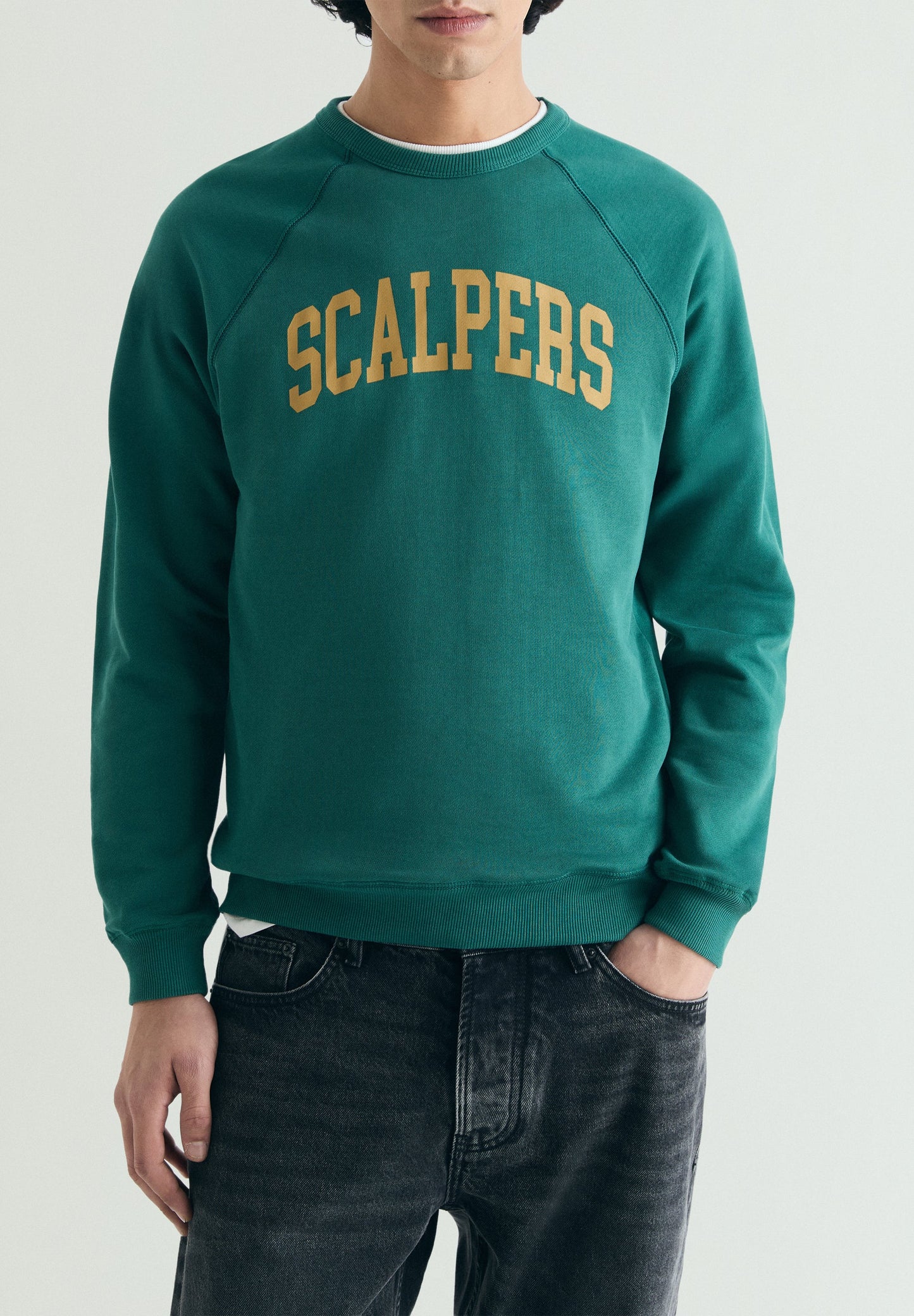SWEATSHIRT PADRÃO VARSITY