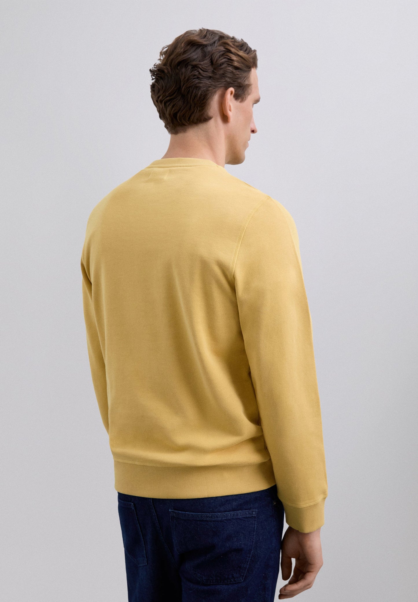 SWEATSHIRT COM SKULL BORDADA