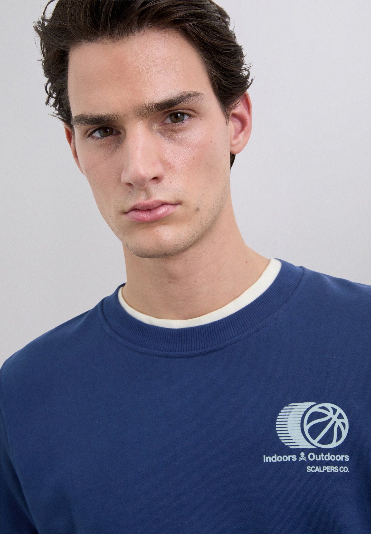 SWEATSHIRT DECOTE REDONDO REGULAR FIT