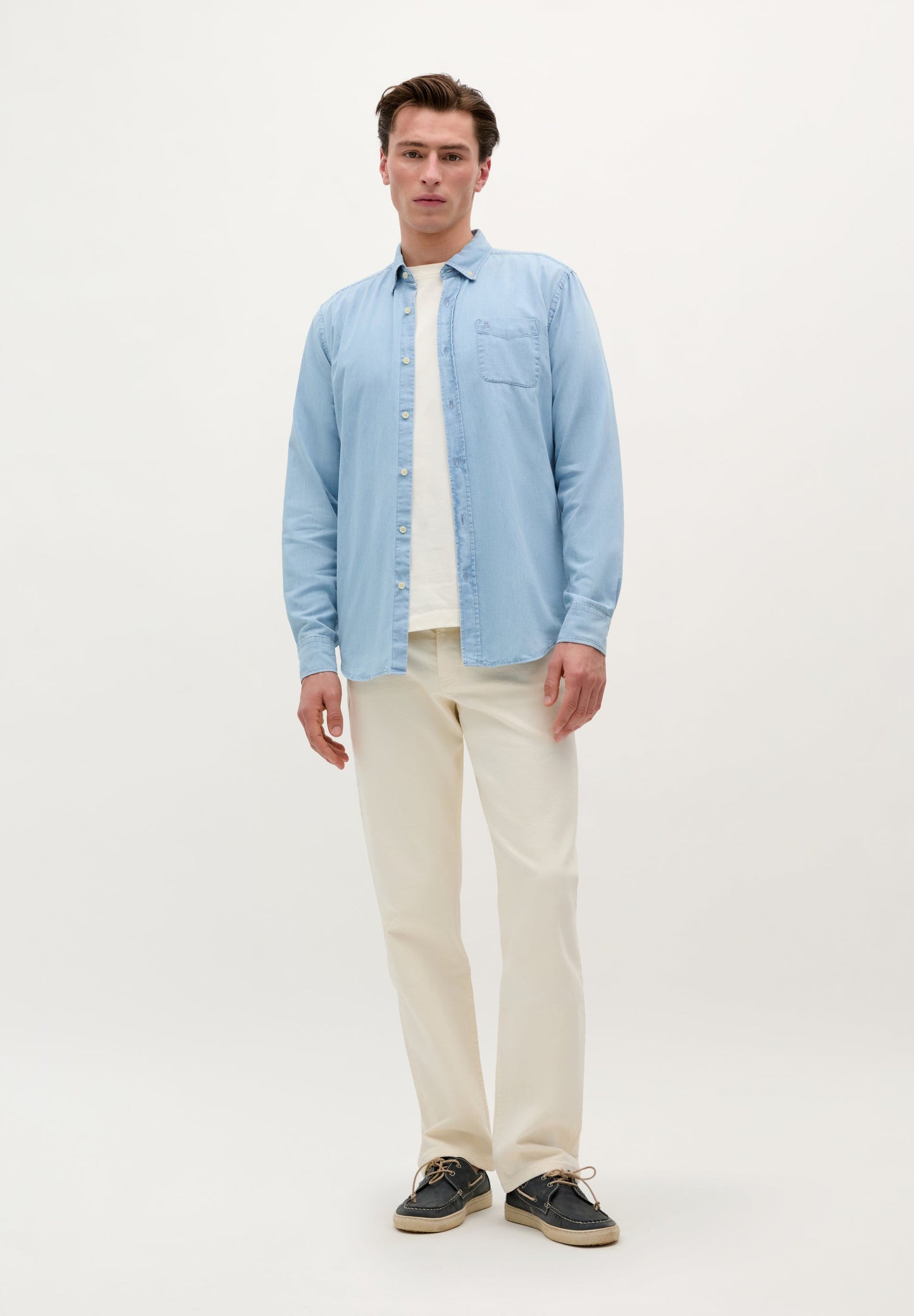 CAMISA DENIM EM ALGODÃO