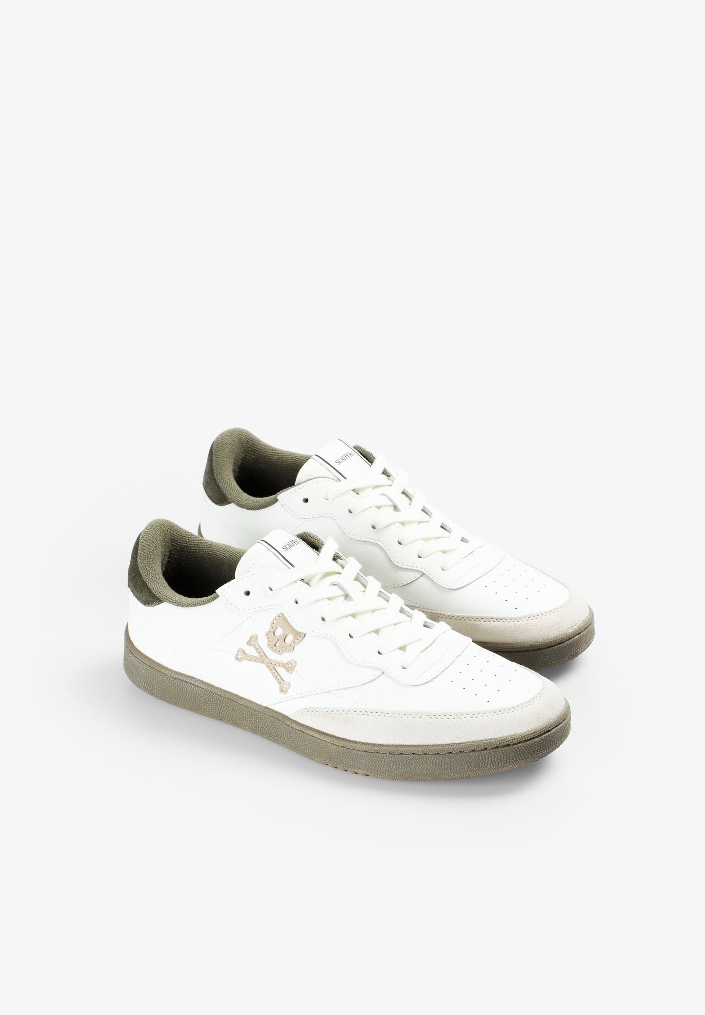 SAPATILHAS SKULL EM PELE