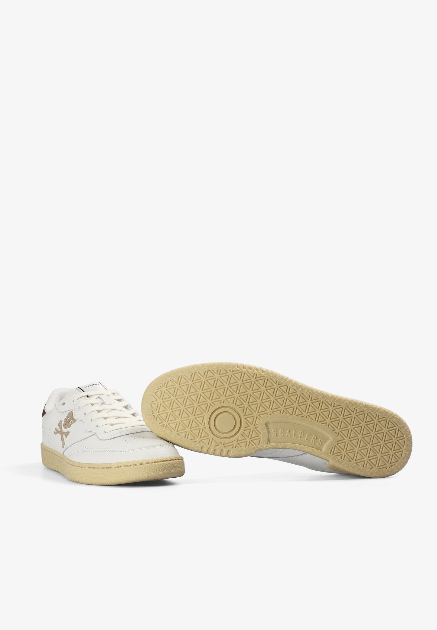 SAPATILHAS SKULL EM PELE