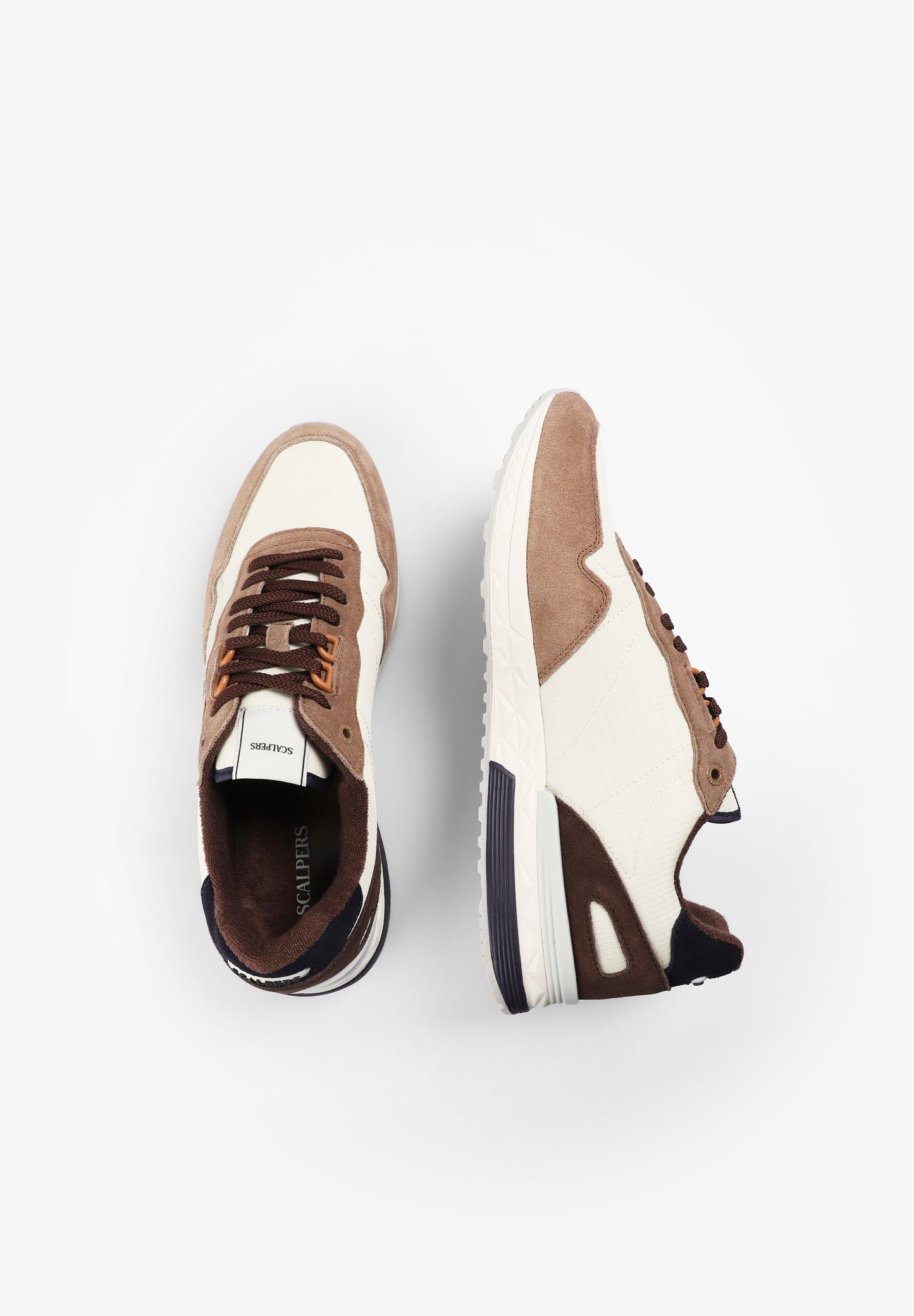 SAPATILHAS COM SKULL CAMURÇA