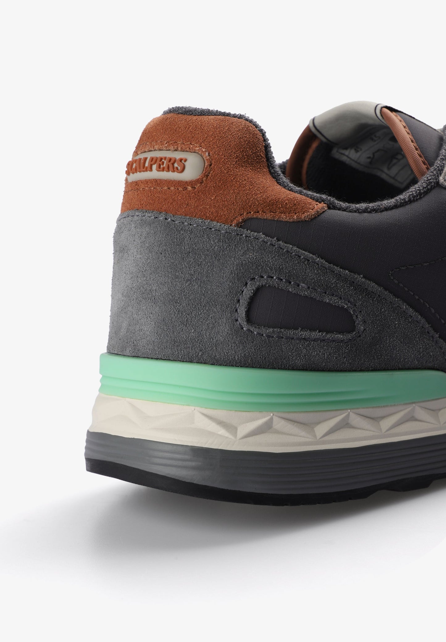 SAPATILHAS COM SKULL CAMURÇA