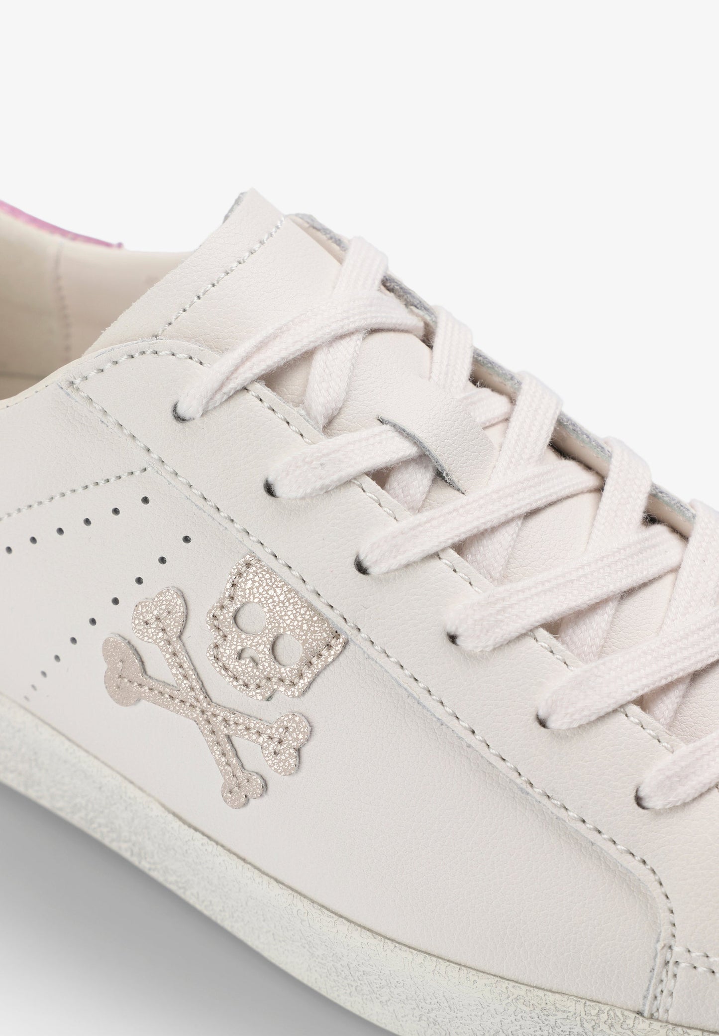 SAPATILHAS EM PELE EM CONTRASTE