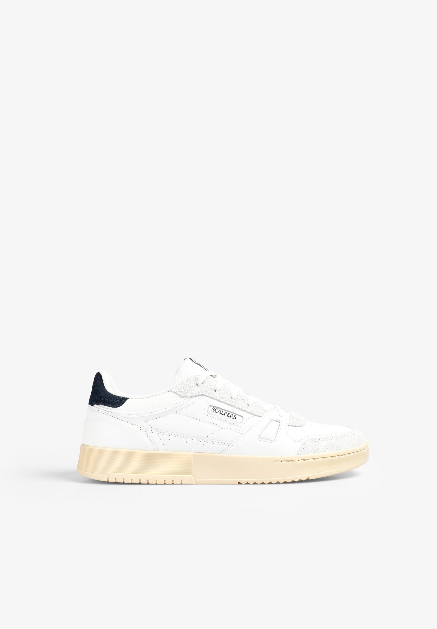 SCMILES SNEAKERS