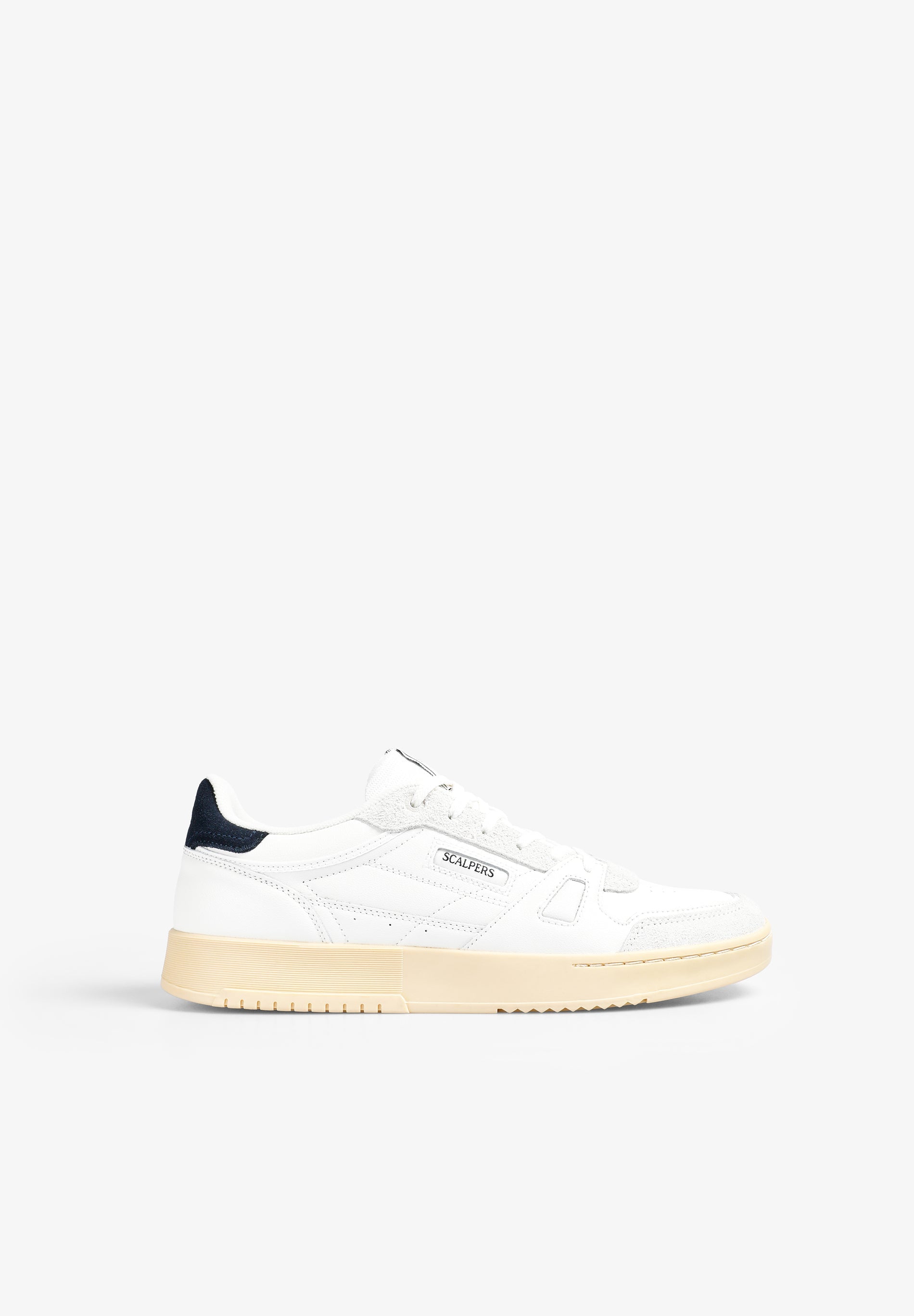 SCMILES SNEAKERS