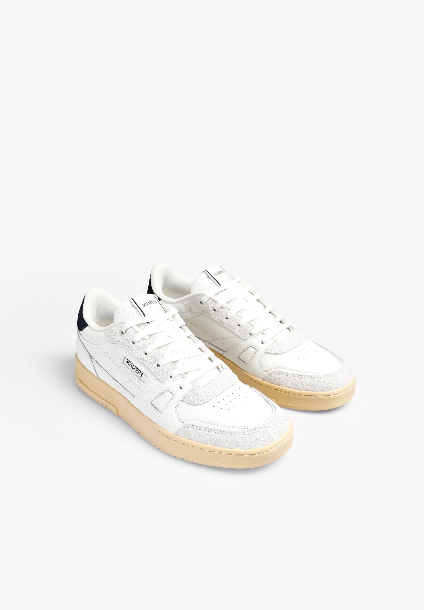 SCMILES SNEAKERS