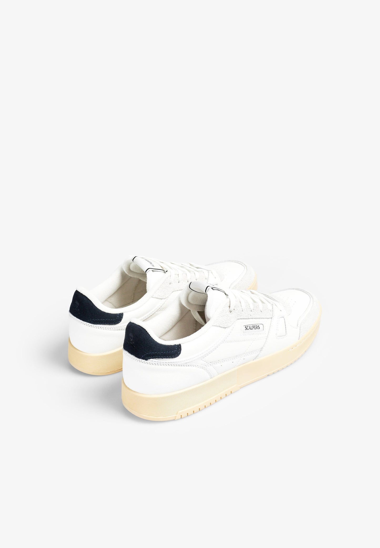 SCMILES SNEAKERS