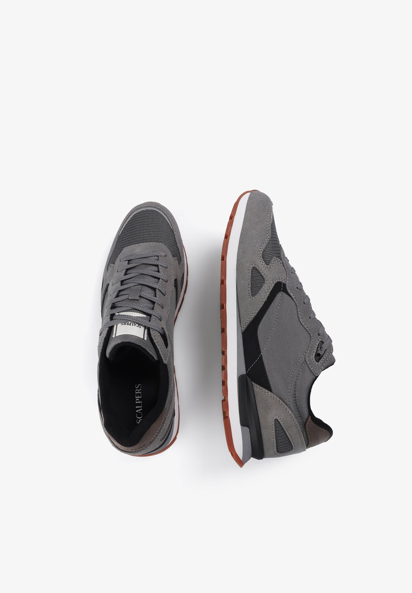 SAPATILHAS EM PELE COM SKULL