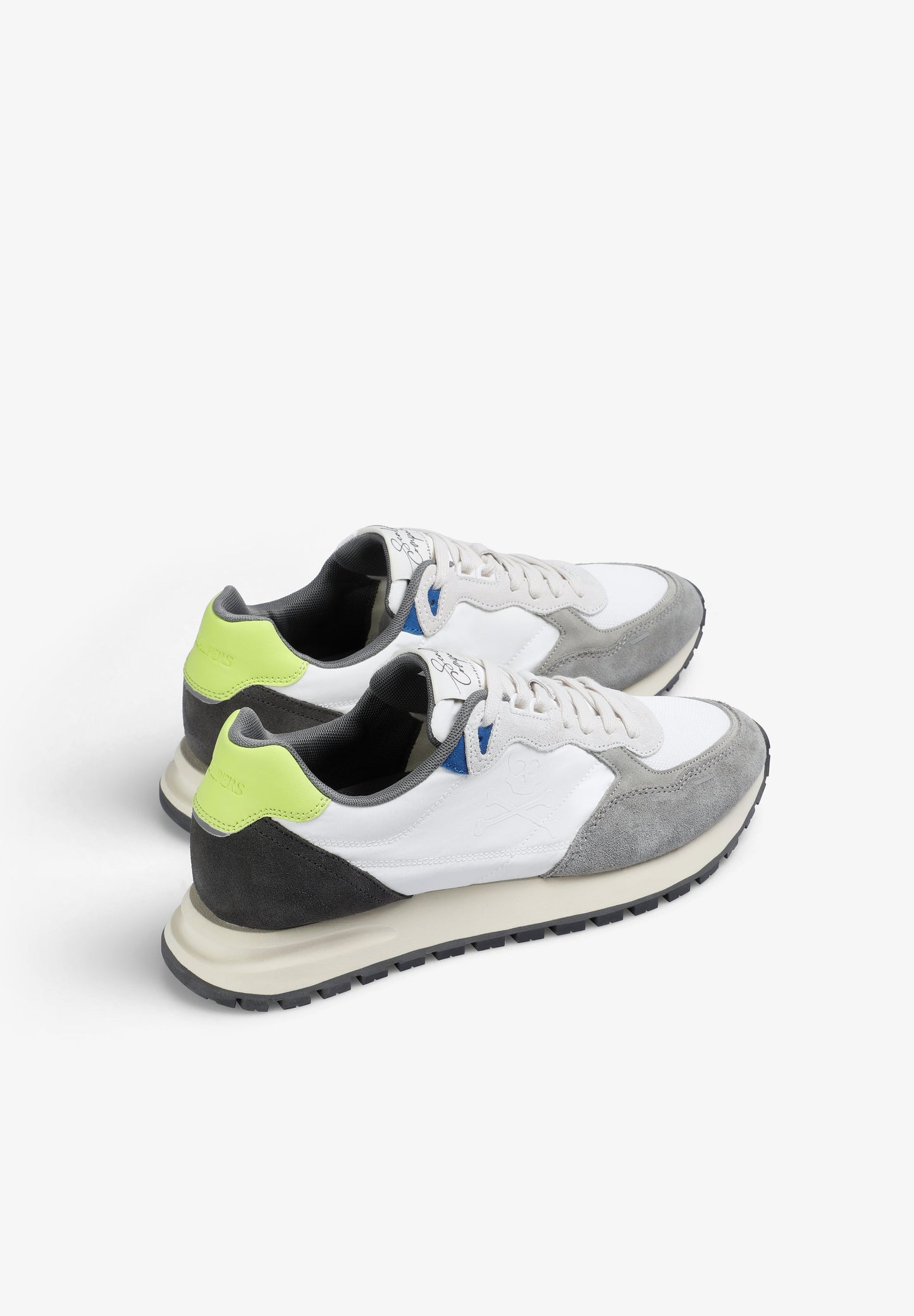 SCRIO 26 SNEAKERS