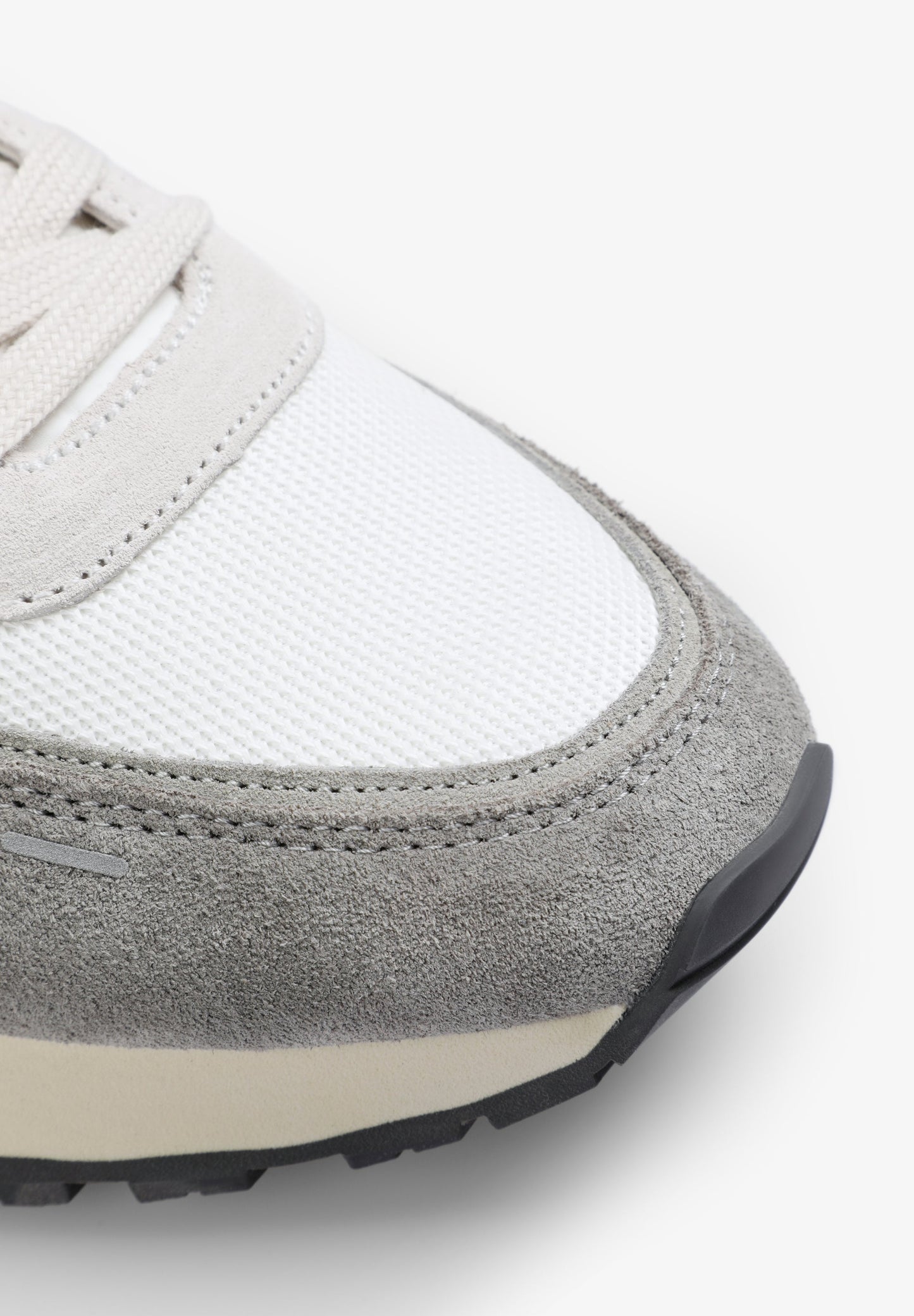 SCRIO 26 SNEAKERS