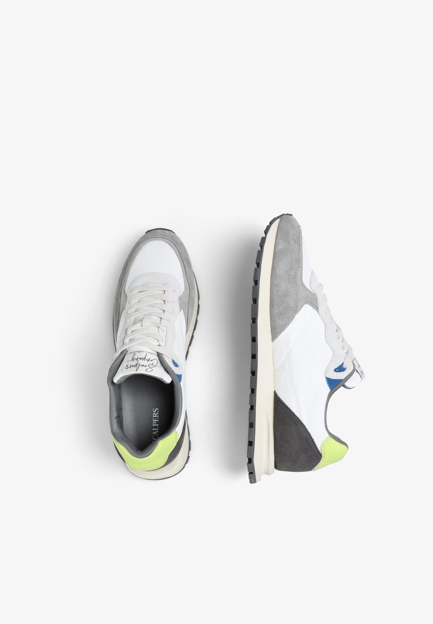 SAPATILHAS COM SKULL LATERAL