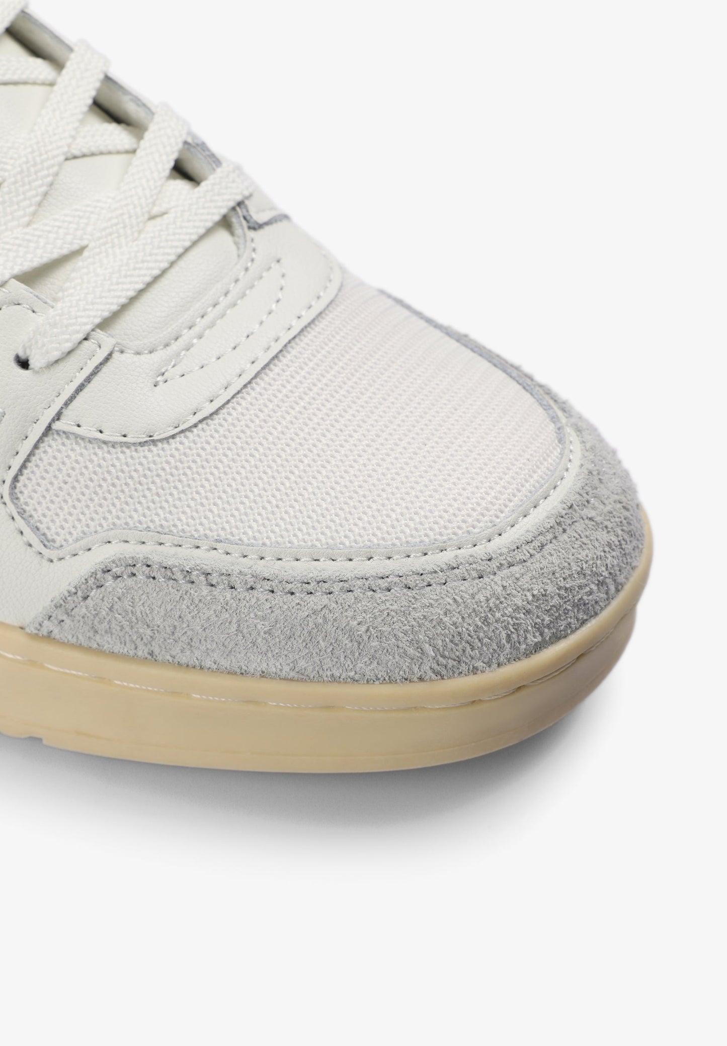 SAPATILHAS LOGÓTIPO PELE