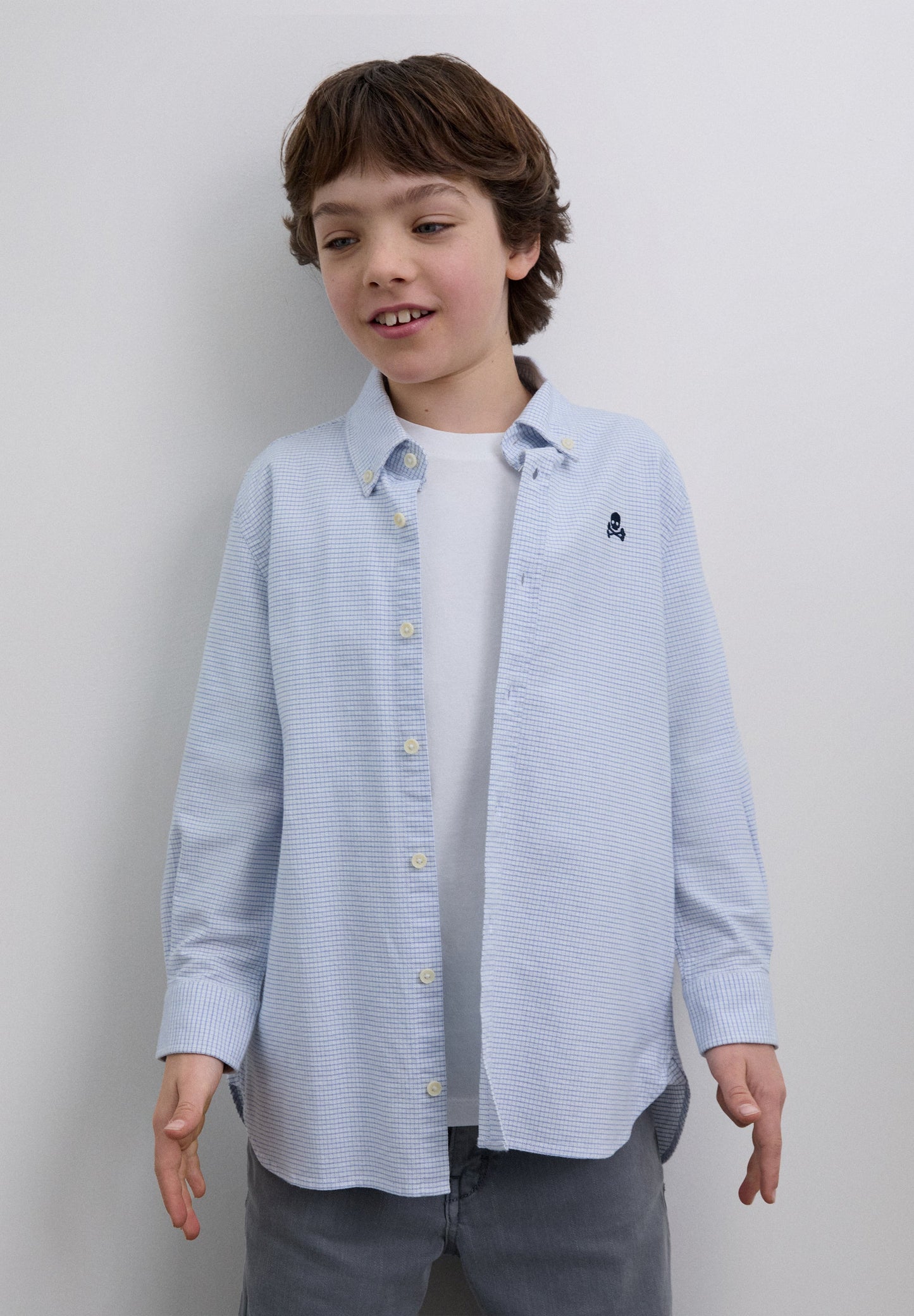 CAMISA OXFORD COM LOGÓTIPO