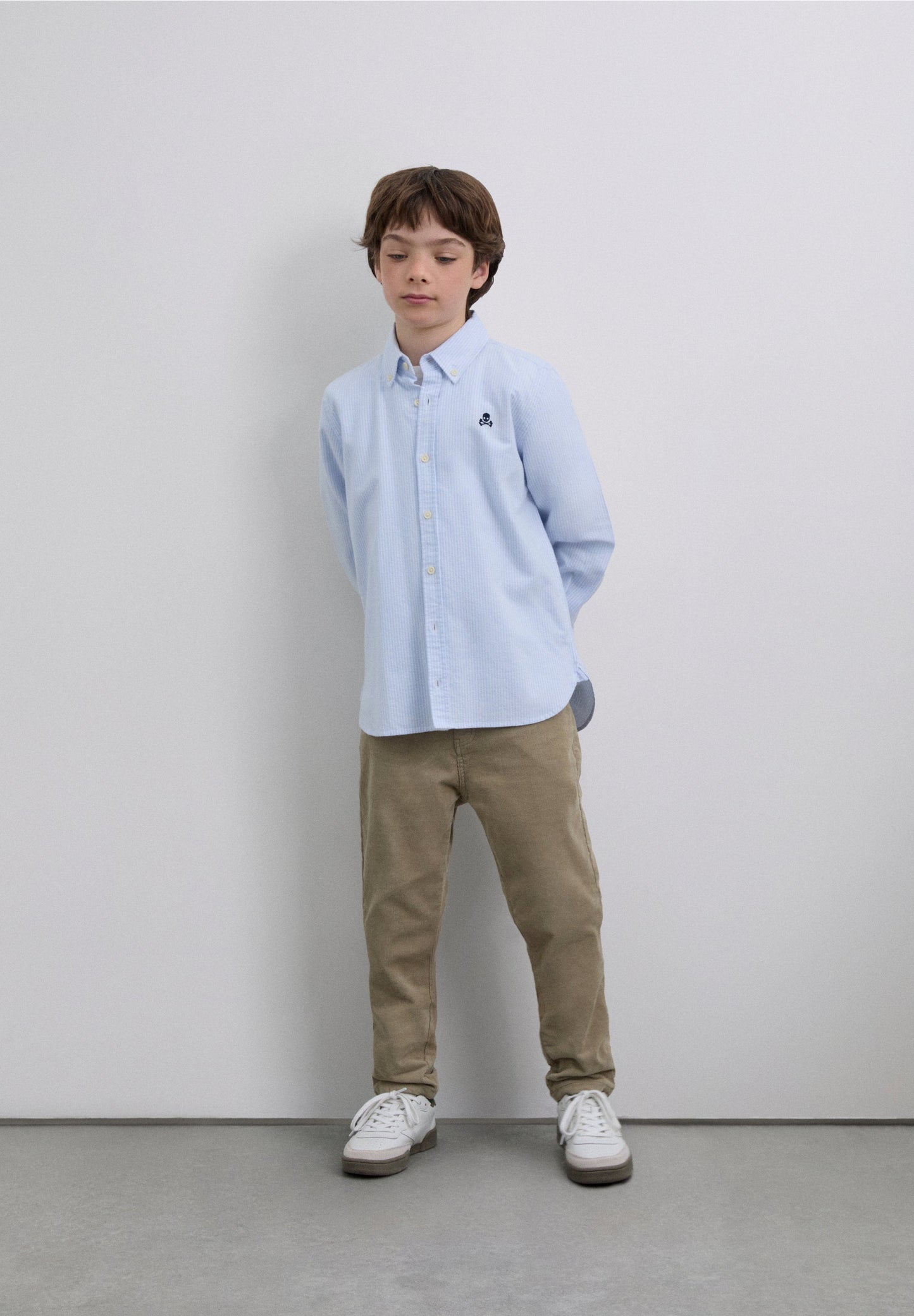 CAMISA OXFORD COM LOGÓTIPO