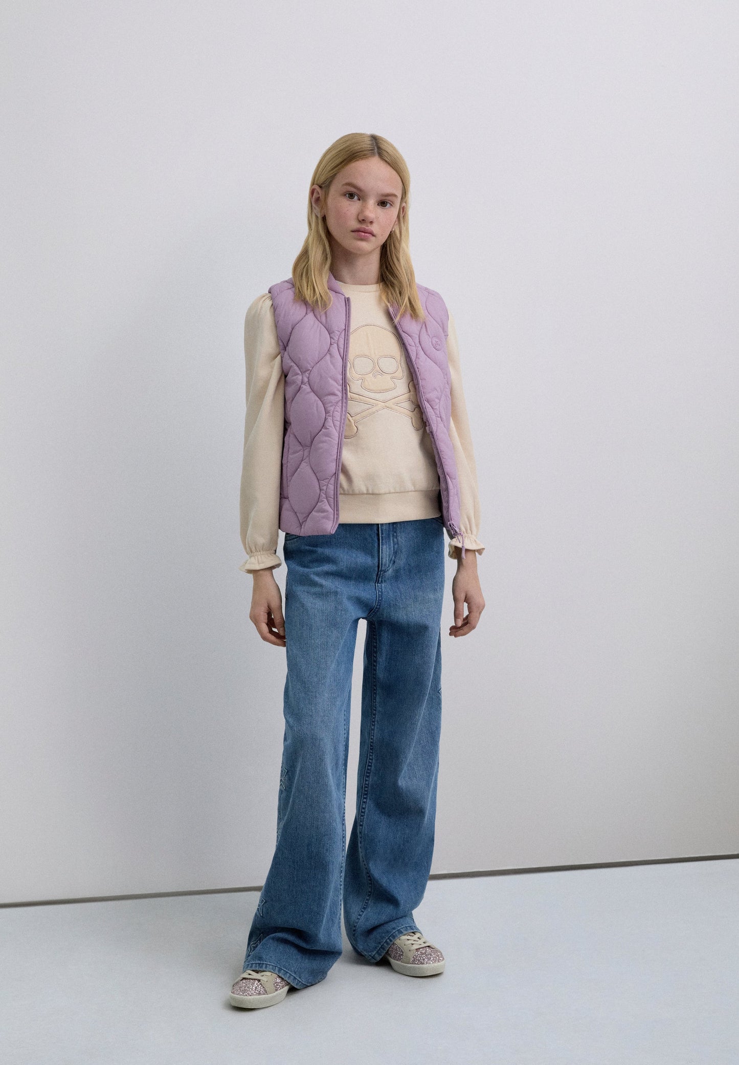 COLETE ACOLCHOADO COM SKULL