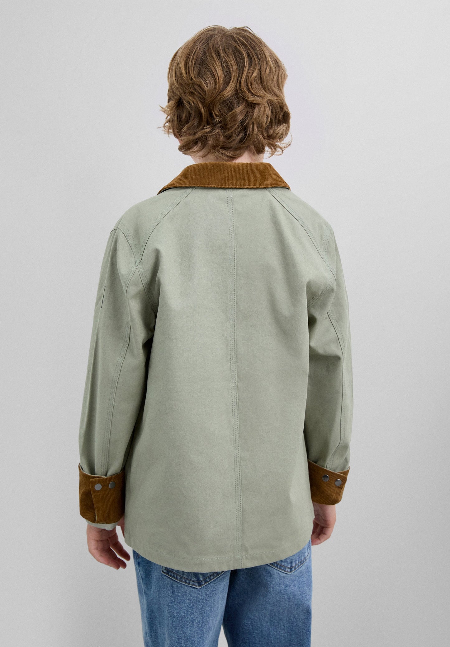 CARDIGAN COM GOLA CAMISEIRO