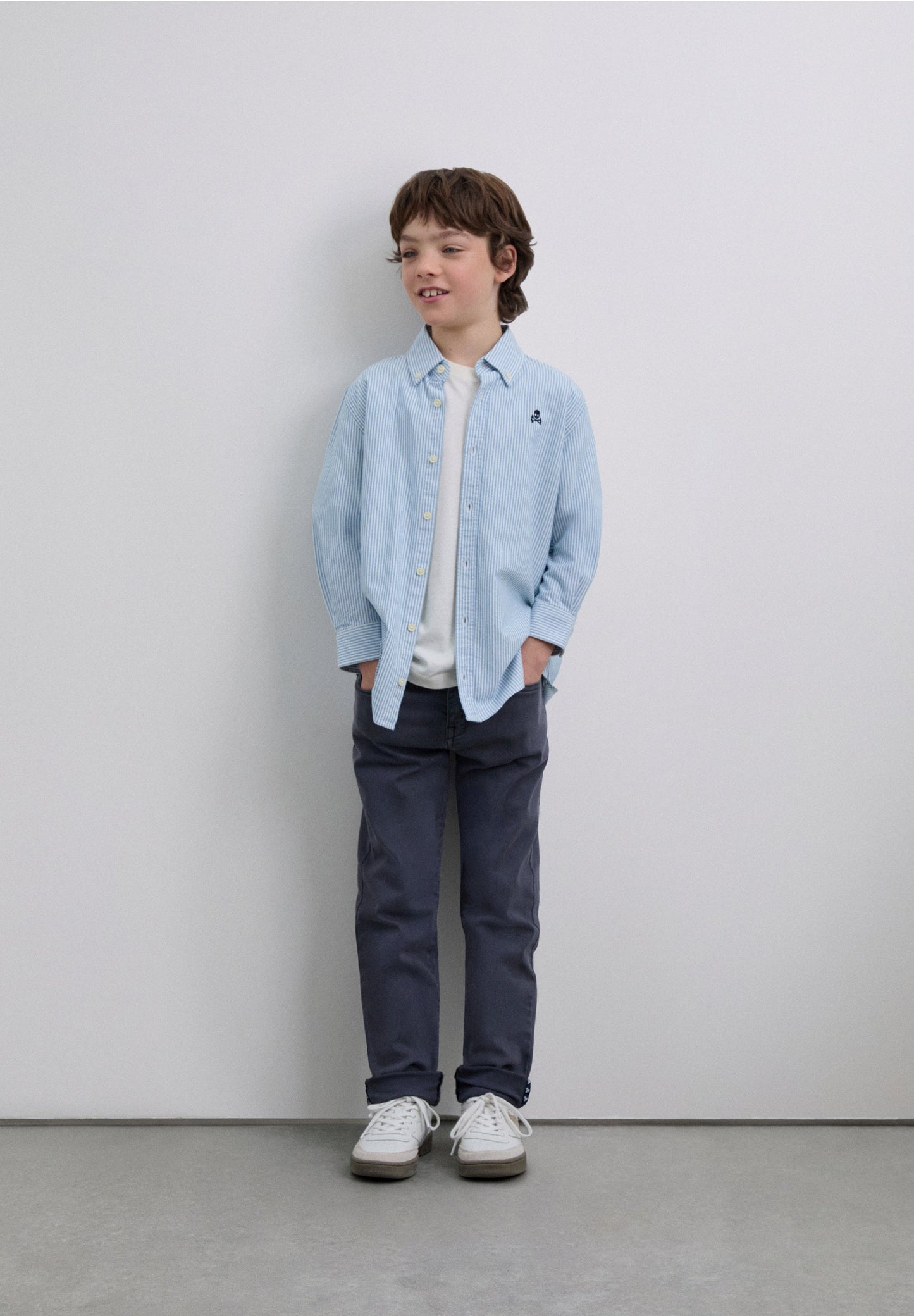 CAMISA ÀS RISCAS COM SKULL