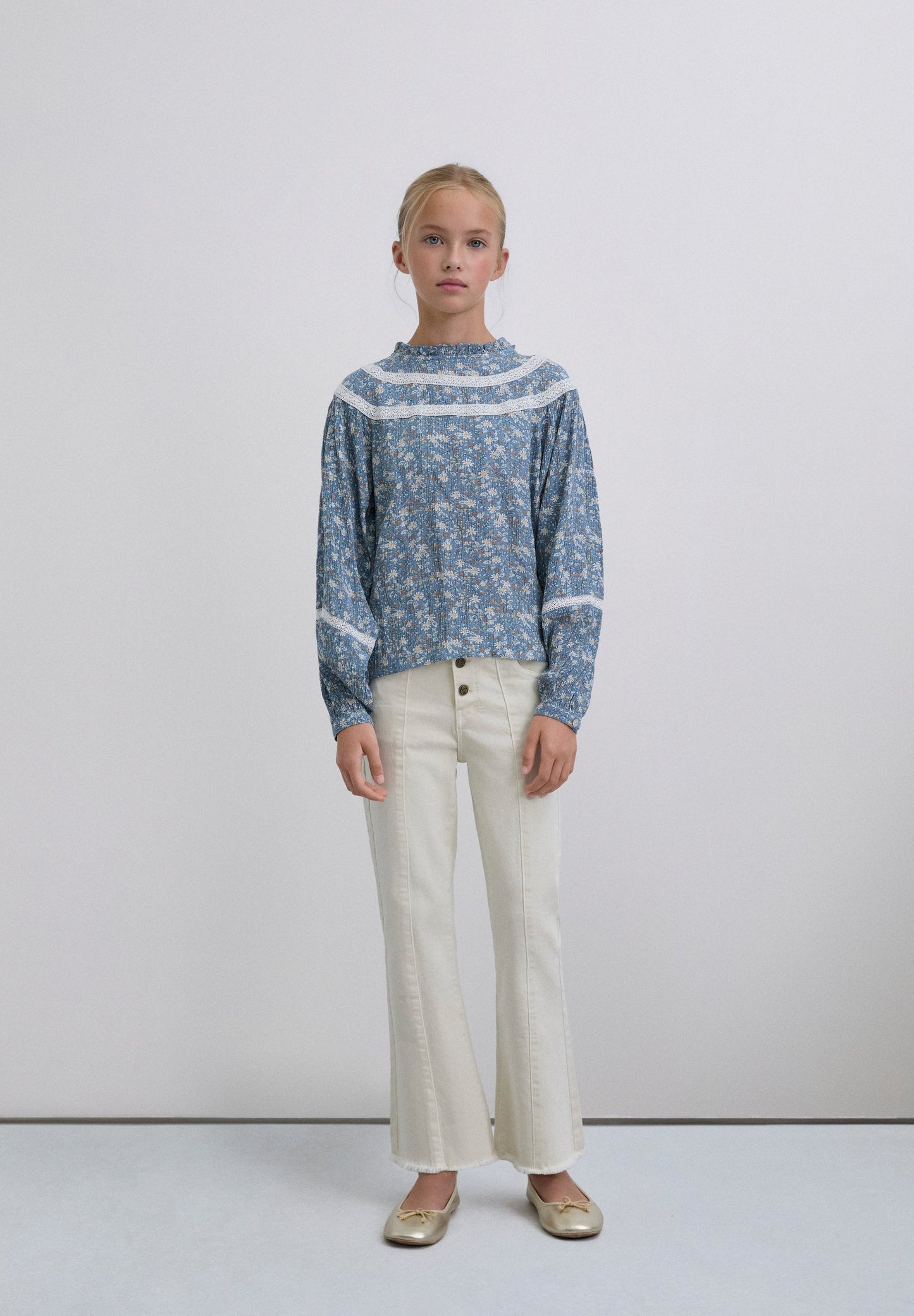 BLUSA COM PADRÃO EM CONTRASTE