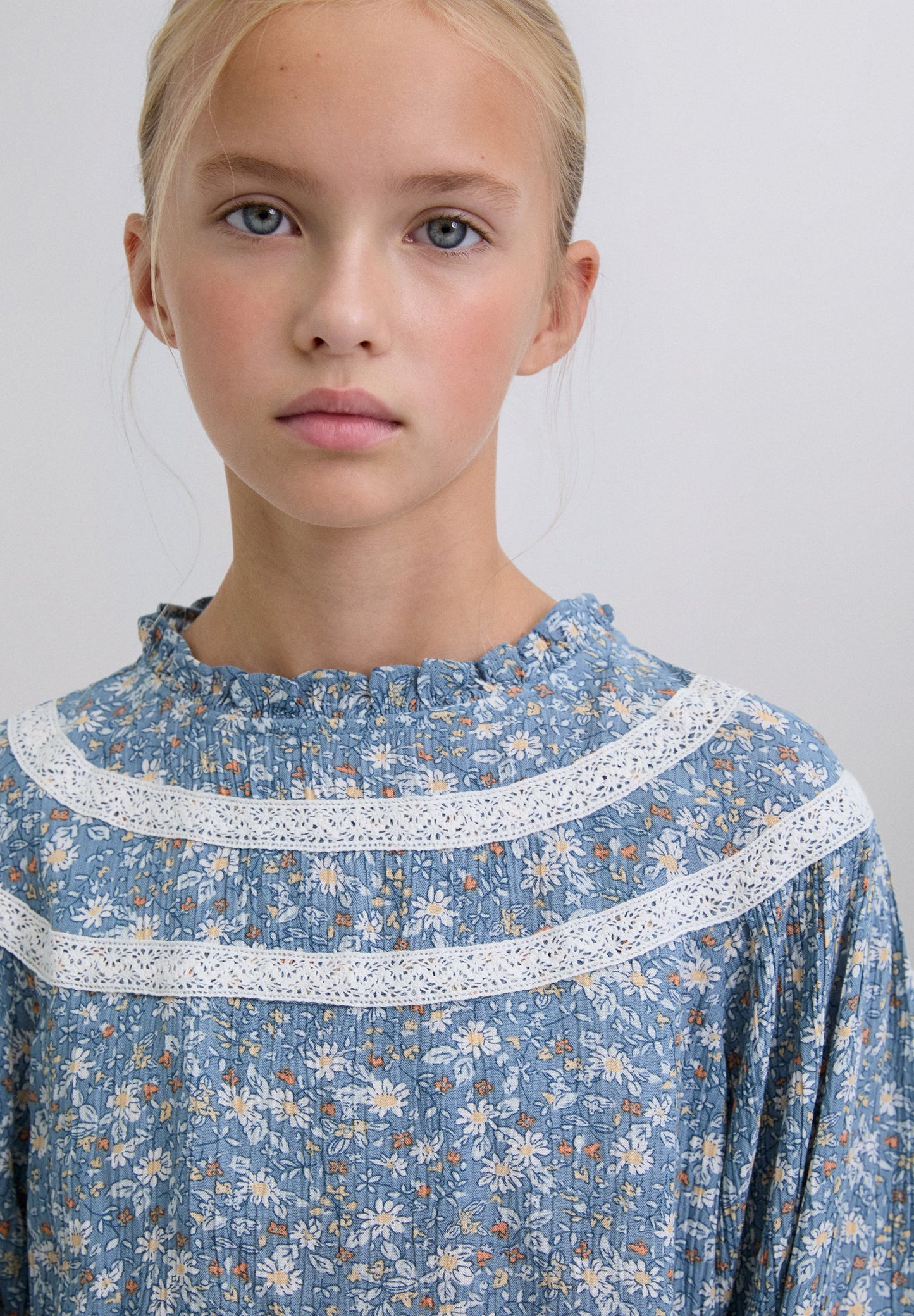 BLUSA COM PADRÃO EM CONTRASTE