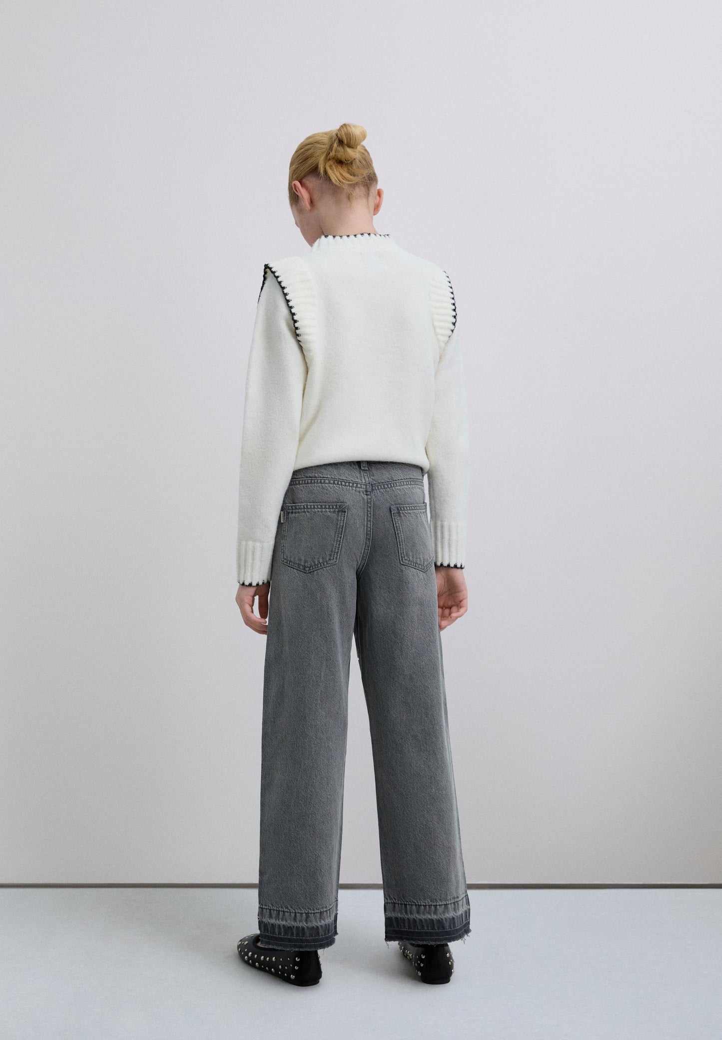 CALÇAS CULOTTES COM TACHAS