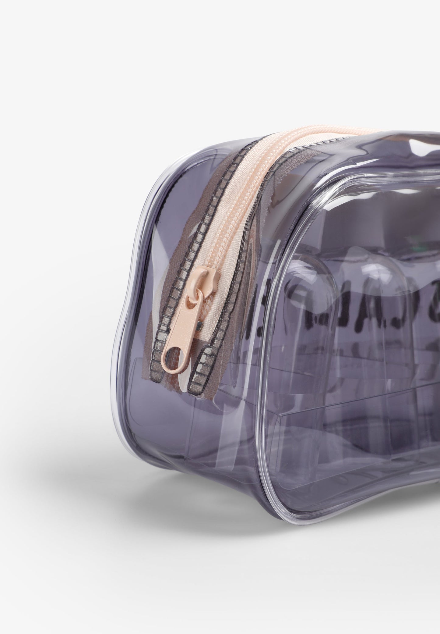 NÉCESSAIRE COM LOGÓTIPO