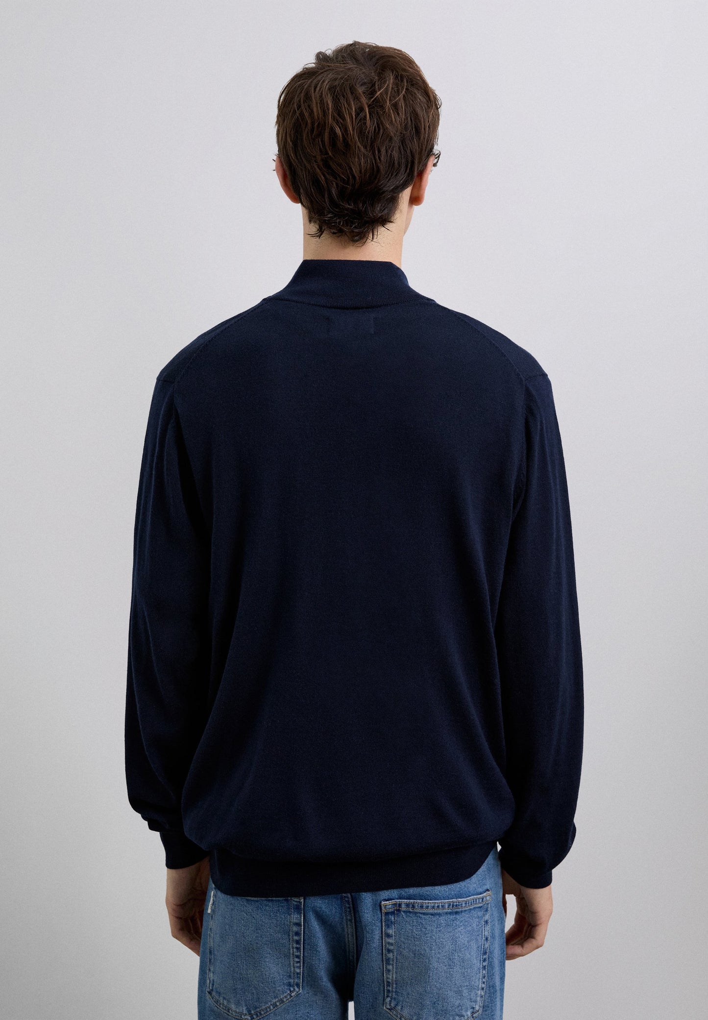 CARDIGAN COM FECHO DE CORRER EM LÃ MERINO