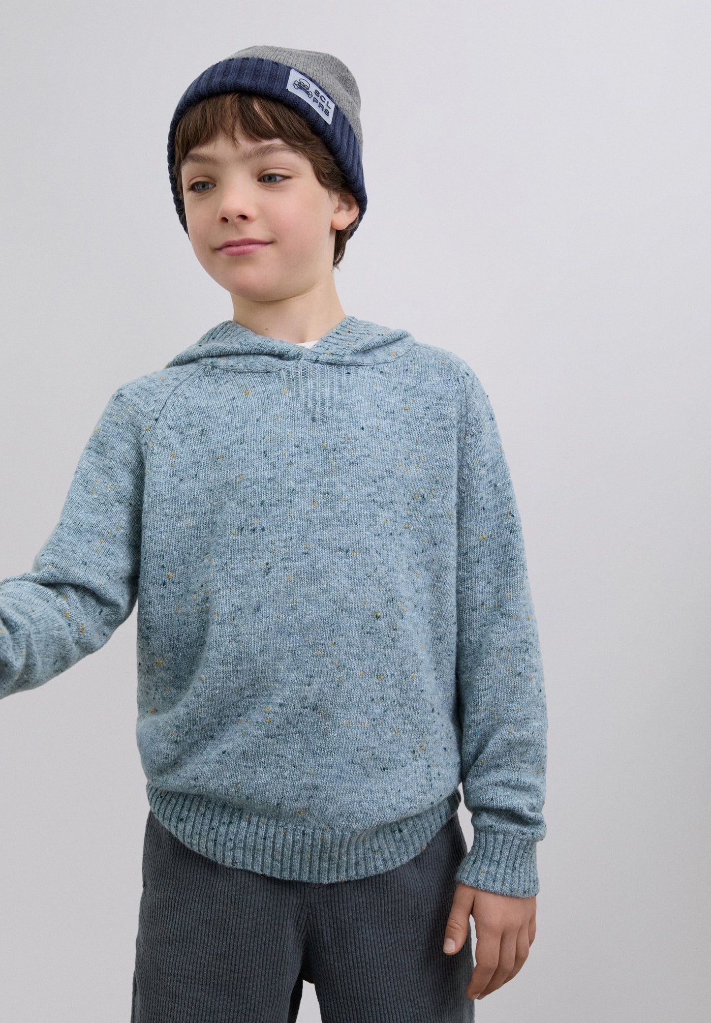 SWEATER DE MALHA BÁSICA COM SKULL