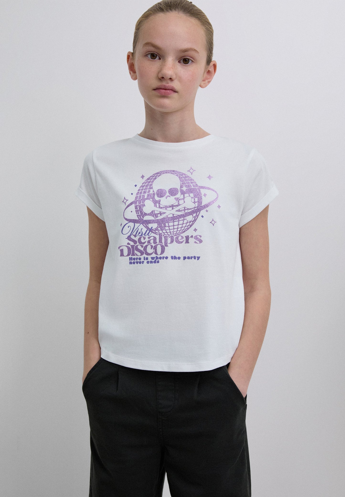 T-SHIRT COM ESTAMPADO DISCO CLUB