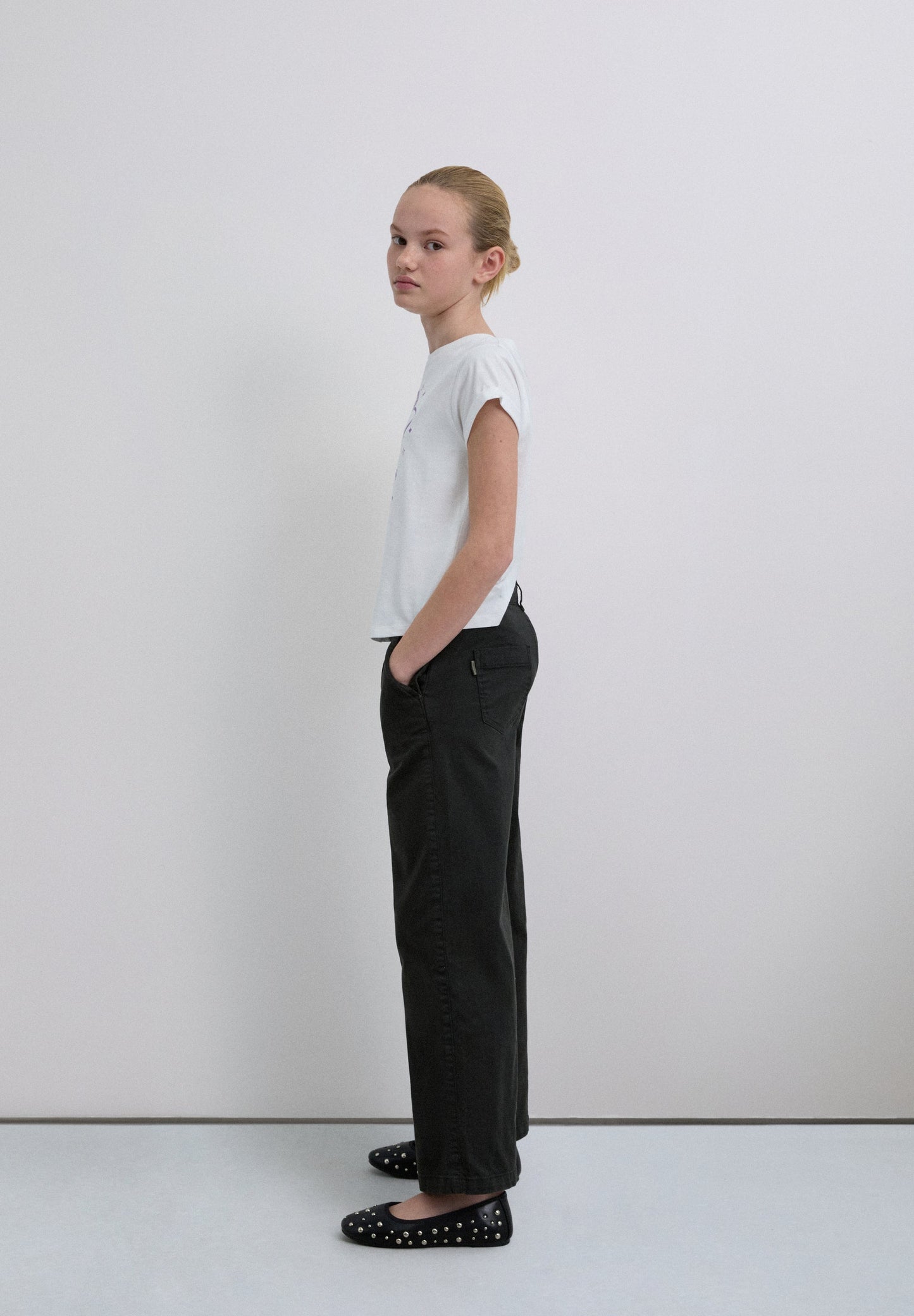 T-SHIRT COM ESTAMPADO DISCO CLUB