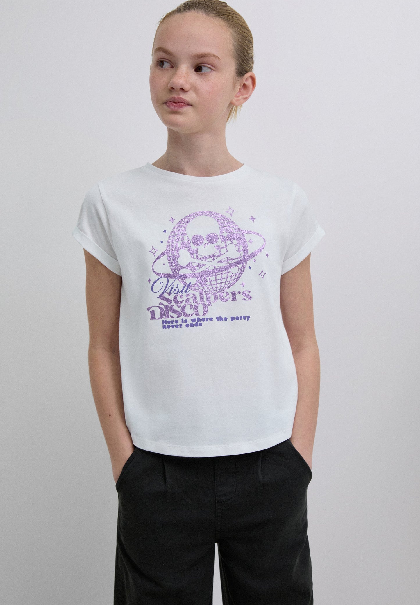 T-SHIRT COM ESTAMPADO DISCO CLUB