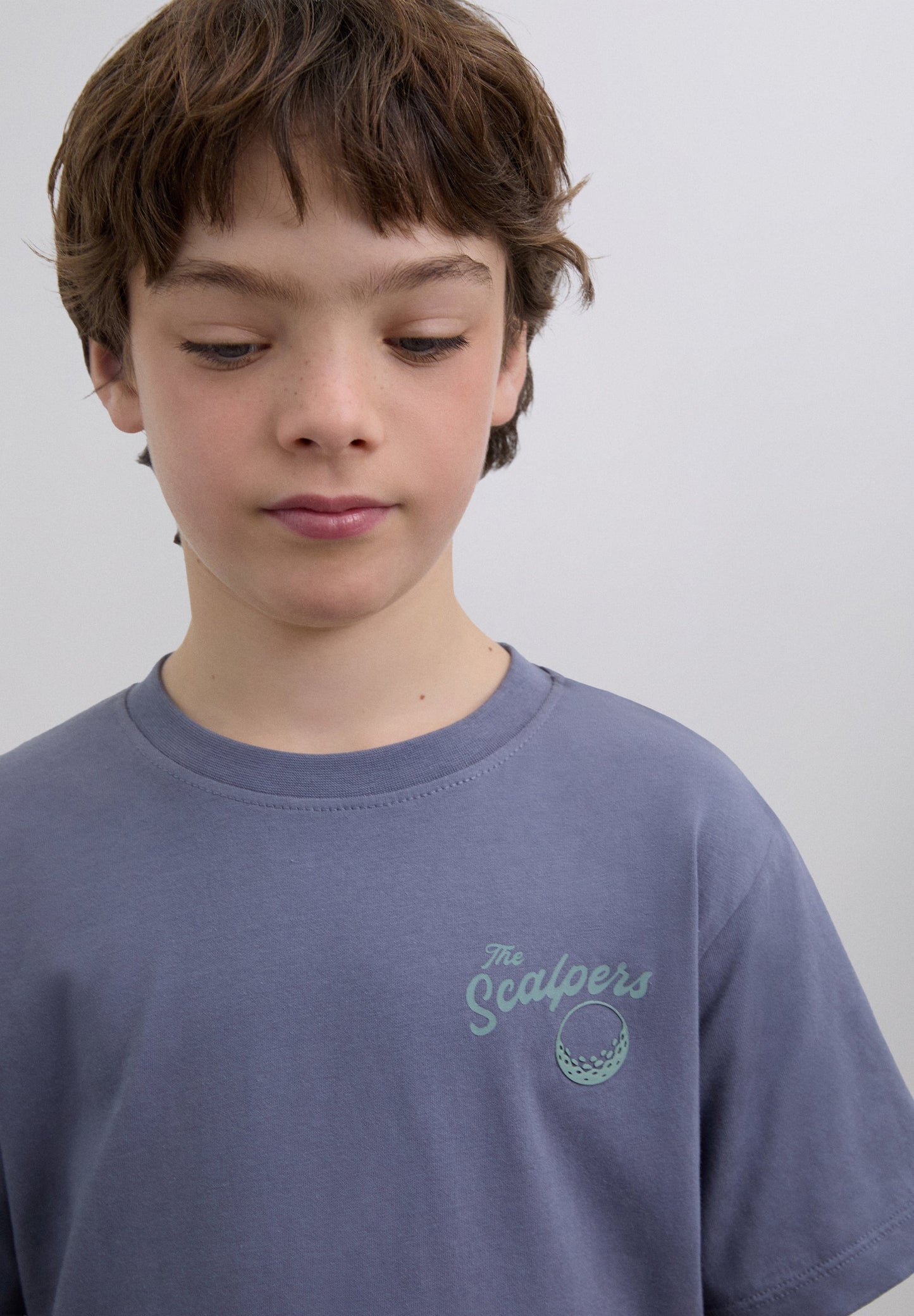 T-SHIRT COM PADRÃO DE GOLFE