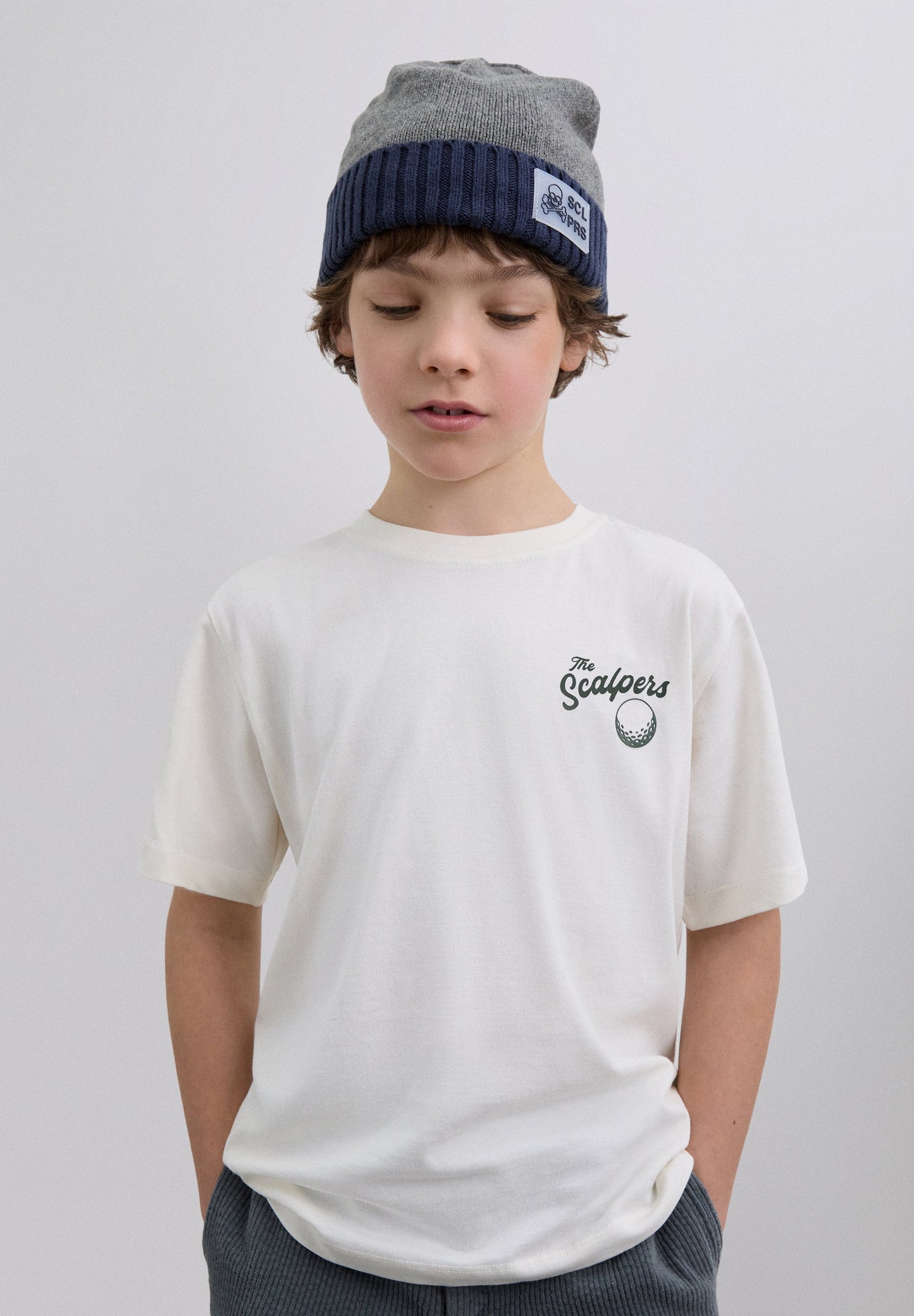 T-SHIRT COM PADRÃO DE GOLFE