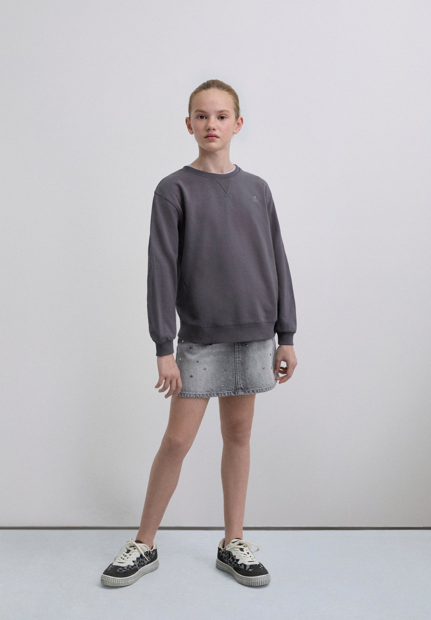 SWEATSHIRT PADRÃO BORDADO